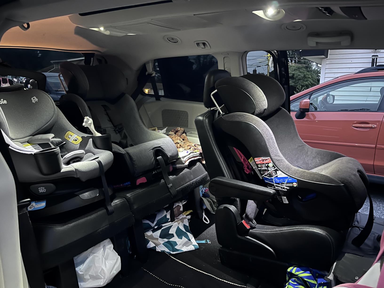 Joie Chili Spin 360 2-in-1 Rotating Convertible Car Seat with a 360 Spin and Easy Installation - Lower Anchor Attachment or Vehicle Belt Installation (Thunder) customer photo 1