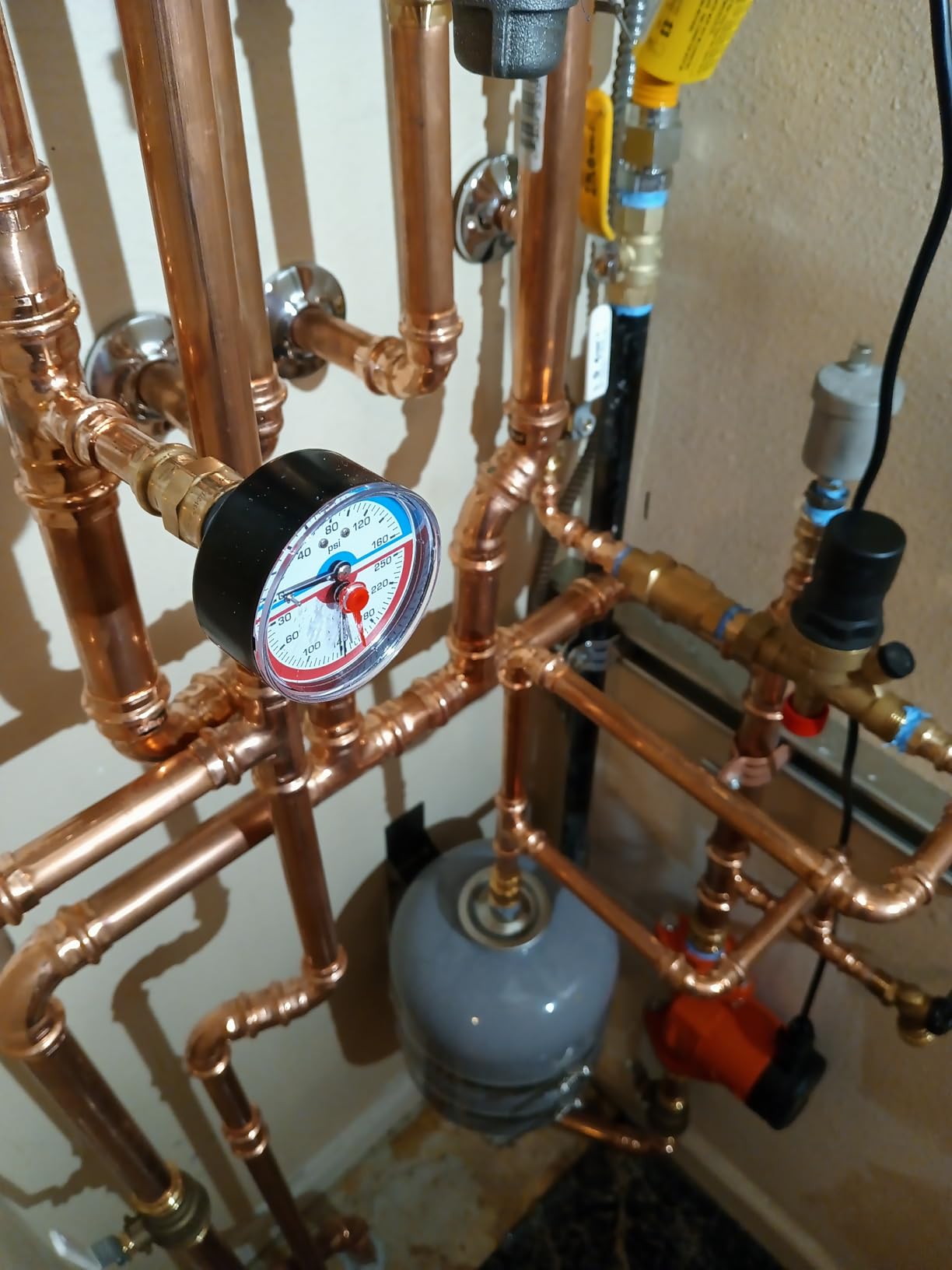 Combi Boiler CH 150K BTU/DHW 199K BTU - Customer Photo 1