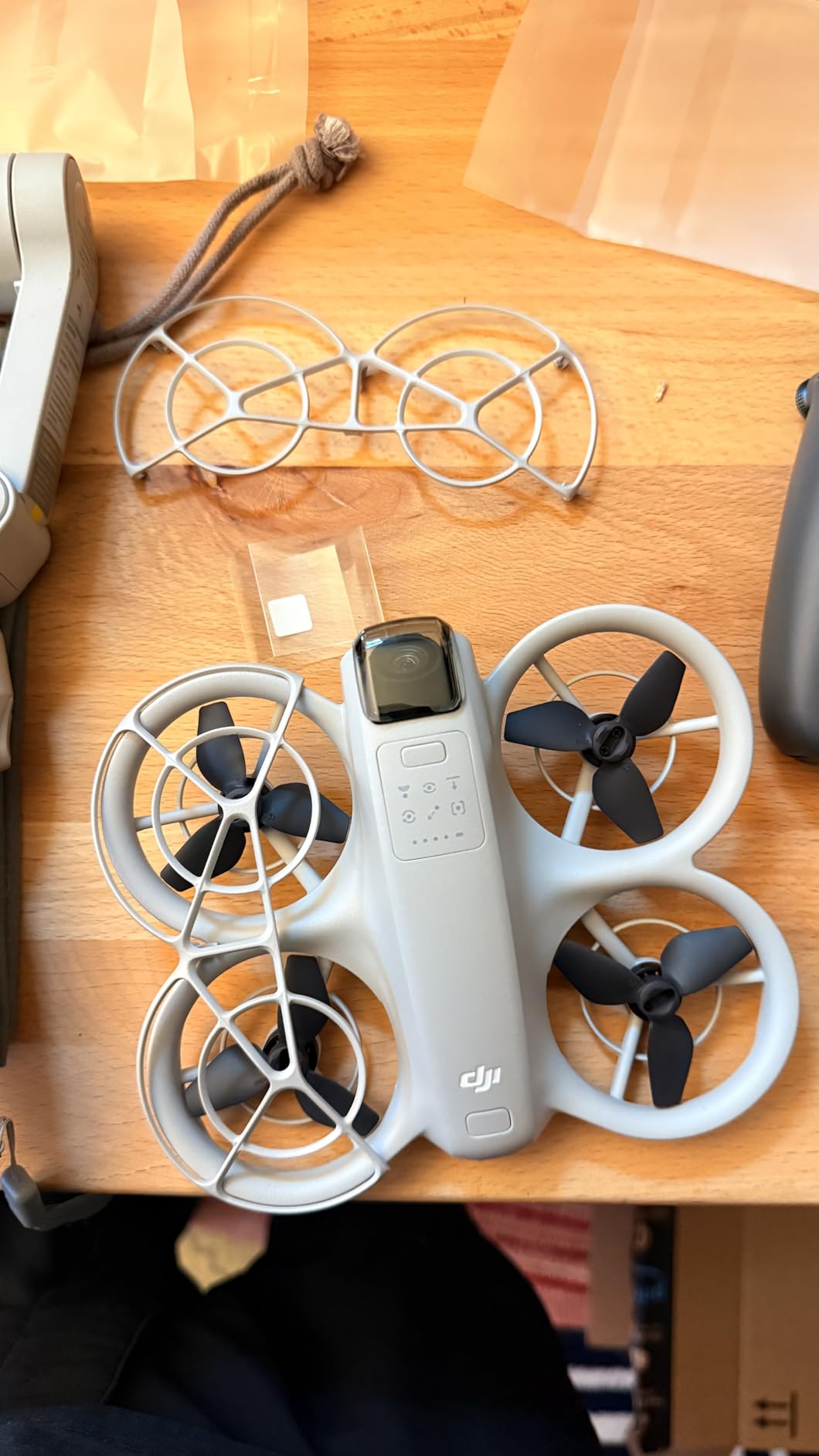 DJI Neo Three-Battery Combo, Mini Drone 4K UHD Camera for Adults, 135g Self Flying Drone That Follows You, Palm Takeoff, Subject Tracking, QuickShots, Stabilized Video (Controller-Free), Gray customer photo 1