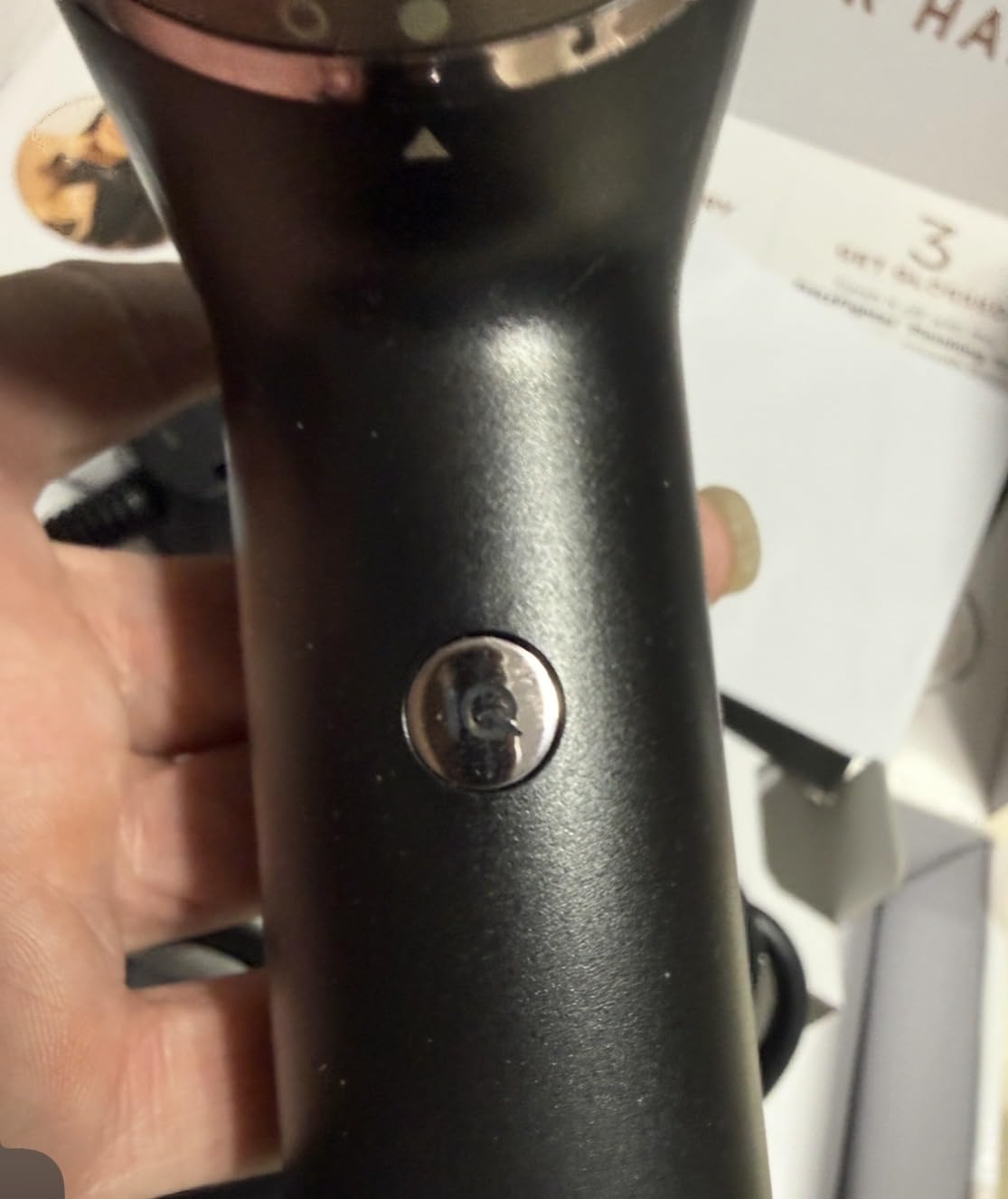 Shark SpeedStyle Pro Professional Performance High-Velocity Hair Dryer System with Scalp Shield and IQ Speed Styling & Drying Suite, Straight and Wavy Hair, Lightweight, Ionic, No Heat Damage, HD731 customer photo 1