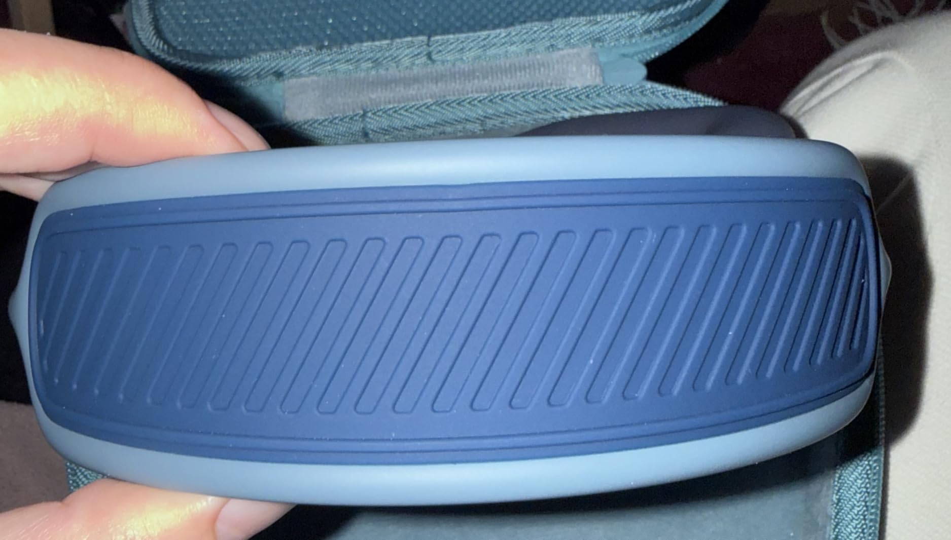 Apple AirPods Max Wireless Over-Ear Headphones, Pro-Level Active Noise Cancellation, Transparency Mode, Personalized Spatial Audio, USB-C Charging - Starlight customer photo 1