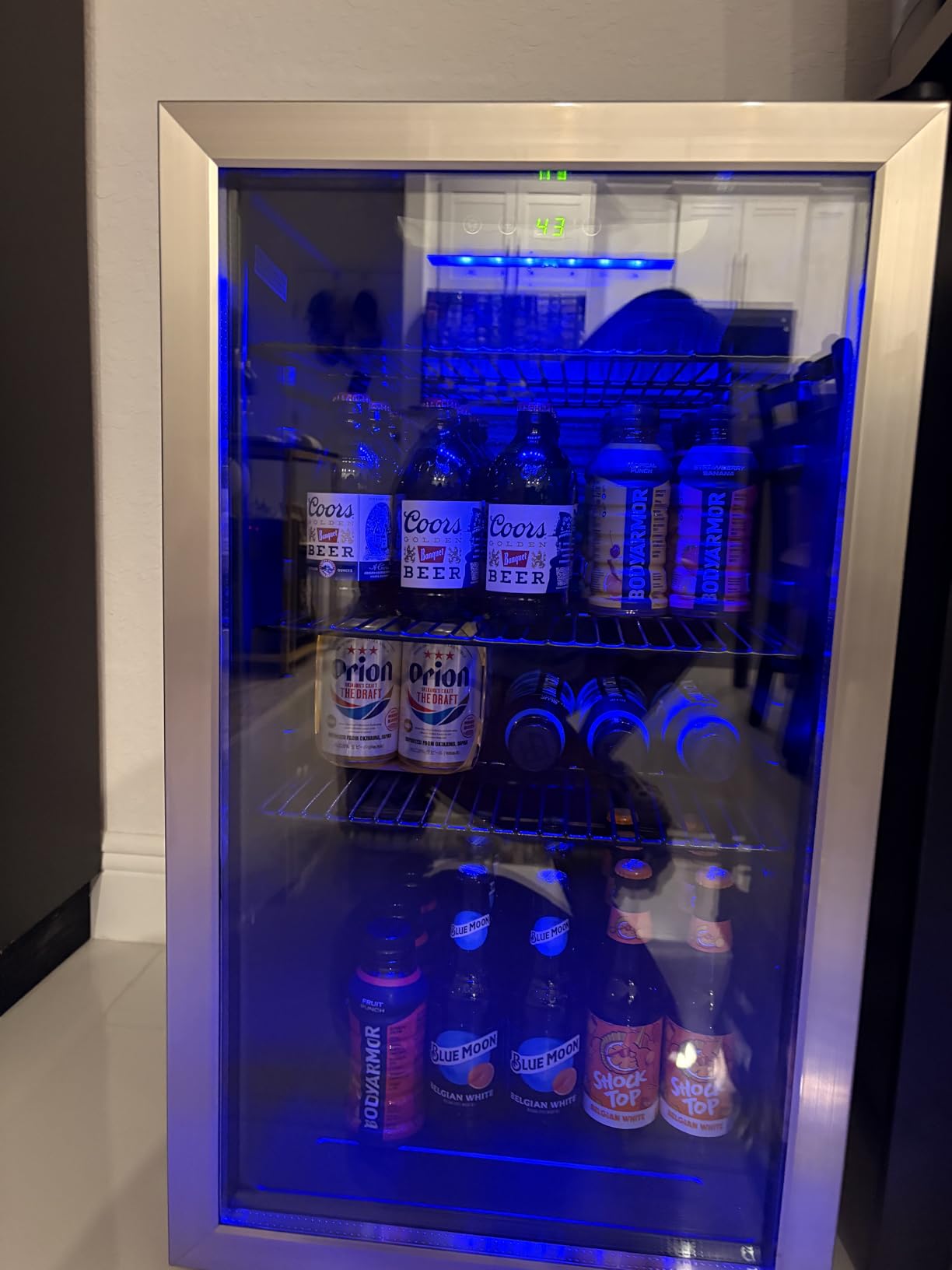 Mini Fridge 130 Can Beverage Refrigerator Cooler, 3.2 Cu.Ft Drink Fridge for Soda Wine Beer, Digital Temperature Control Cooler for Home, Dorm, Bar - Customer Photo 3