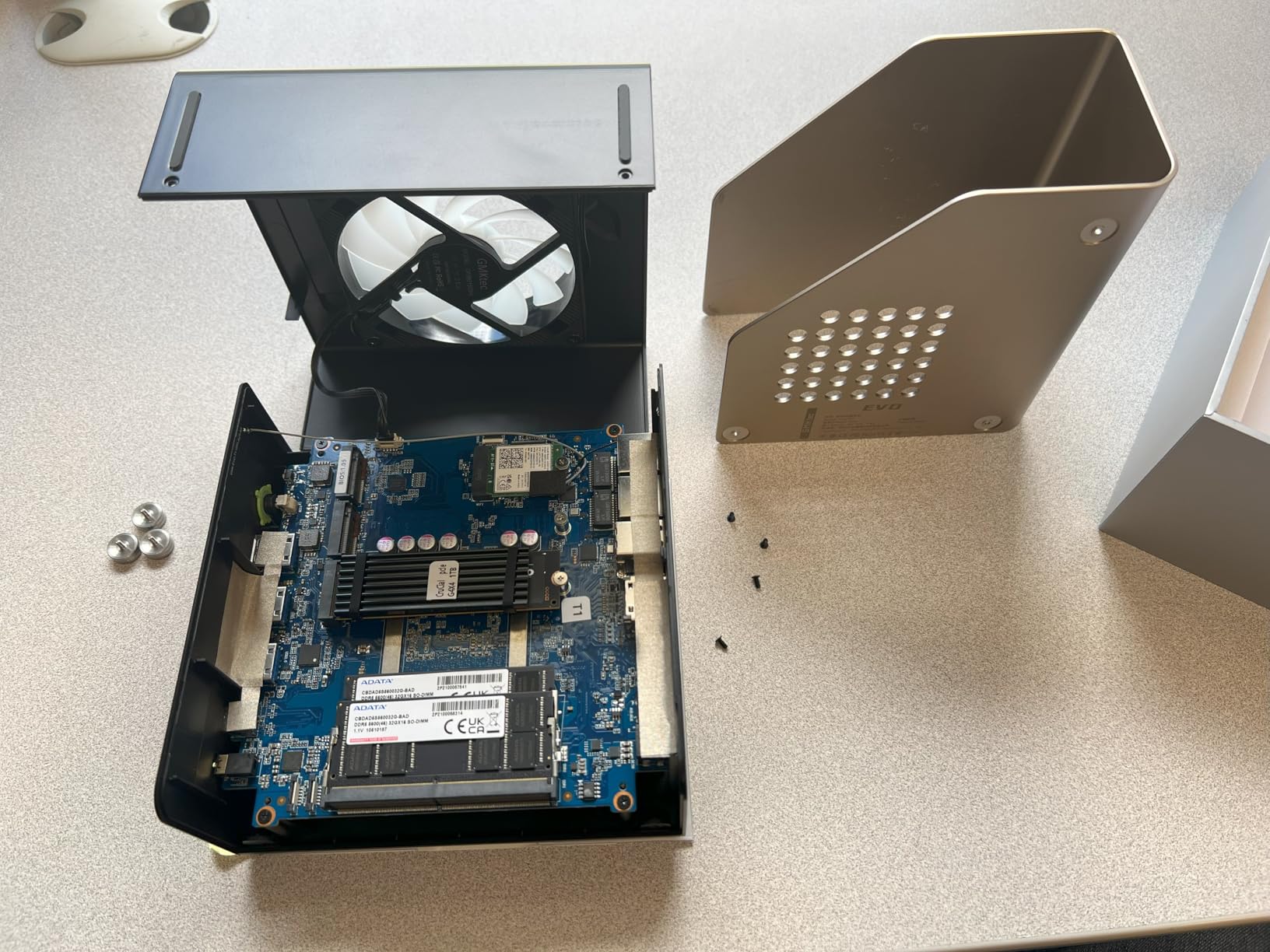 GMKtec M3 Plus Mini PC with Intel Core i9 12900HK(14C/20T 5.0 GHz), 32GB DDR4 RAM+1TB NVMe SSD, Mini Desktop Computer Triple 4K Display, WiFi 6, BT5.2, USB-C customer photo 1