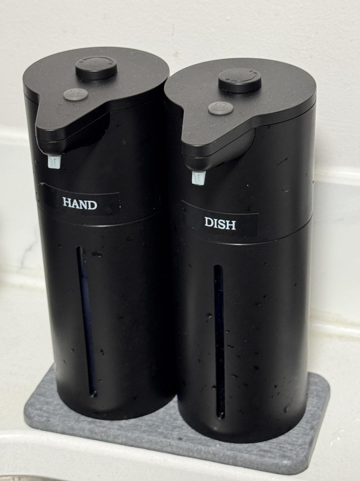 Aunmaon Automatic Soap Dispenser Touchless, Hands-Free, Multi Adjustable Volume, Long Battery Life, Compatible with Thick & Thin Dish/Hand Soap for Bathroom and Kitchen, Easy for Toddlers, Black Customer Review Aunmaon Automatic Soap Dispenser Touchless, Hands-Free, Multi Adjustable Volume, Long Battery Life, Compatible with Thick & Thin Dish/Hand Soap for Bathroom and Kitchen, Easy for Toddlers, Black - Customer Photo 1