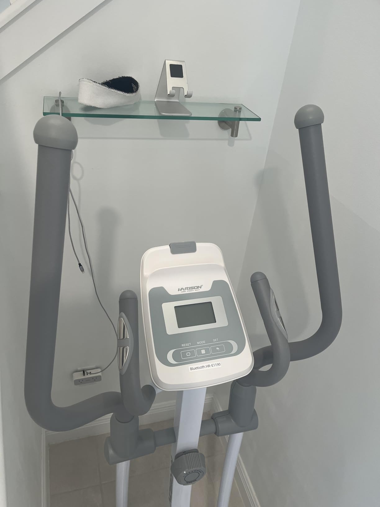 HARISON Elliptical Machine for Home 350 LBS Capacity, Magnetic Elliptical Exercise Machine with 16-Level Resistance Control, Elliptical Trainer customer photo 2