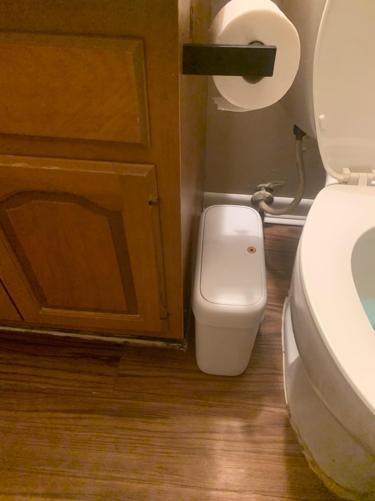 MOPALL Small Bathroom Trash Can with Lid, 2.6 Gallons / 10 L Slim Plastic Garbage Bin with Pop-Up Lid, Mini Waste Basket Can Dog Proof for Kitchen, Bedroom, Office, Laundry, Toilet, Rv, White - Customer Photo 4