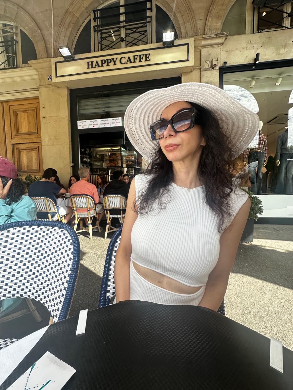 Supergoop! Unseen Sunscreen - SPF 50 - Clear & Invisible Face Sunscreen + Broad Spectrum + Makeup-Gripping Primer - Weightless, Scentless, Oil Free - For All Skin Types & Tones - 1.7 fl oz customer photo 1