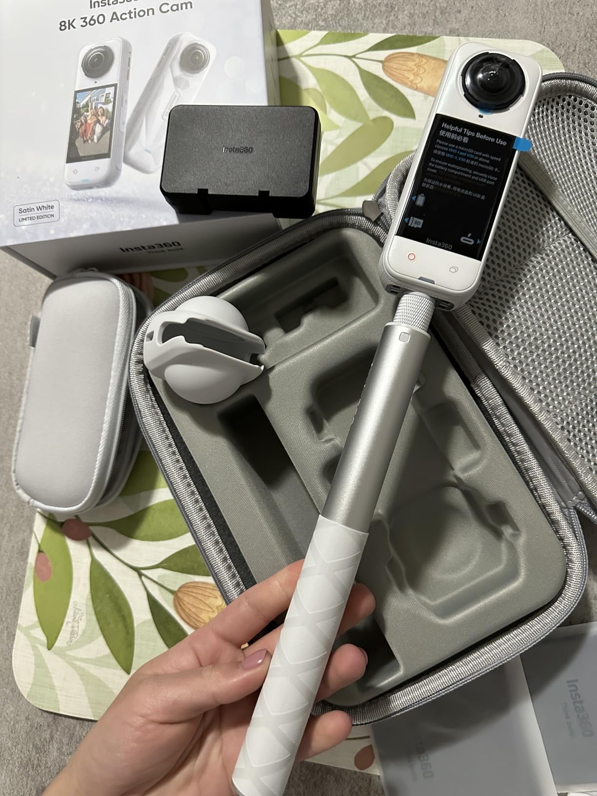 Insta360 X5 - Waterproof 8K 360° Action Camera, Leading Low Light, Invisible Selfie Stick Effect, Rugged and Replaceable Lens, 3-Hour Battery customer photo 1