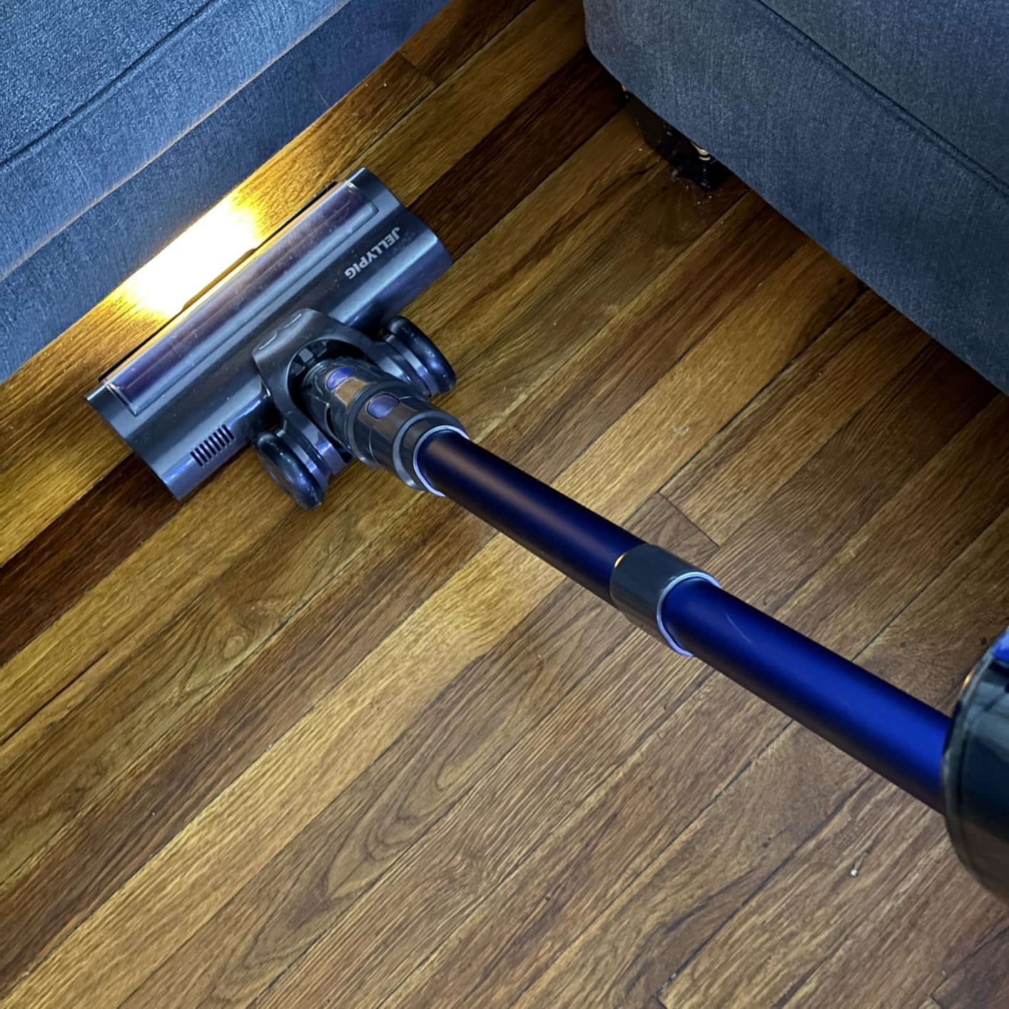 Cordless Vacuum Cleaner, Upgraded 650W 55KPA 70Mins Cordless Stick Vacuum Cleaner with Self-Standing and Touch Screen, Anti-tangle Wireless Vacumm, Vacuum Cleaners for Home/Pet Hair/Carpets/Floors customer photo 1