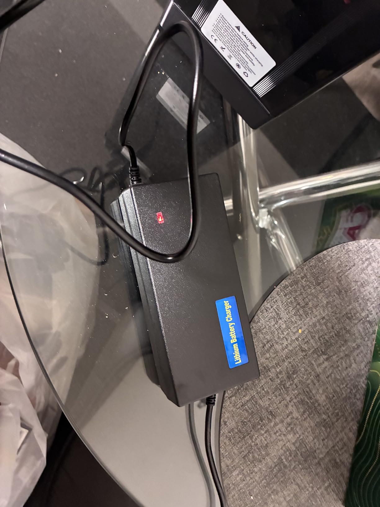 Electric Bike for Adults and Teens, 520W-560W Motor, 20-24MPH, 32 Miles Range, 48V 10Ah Battery, 3-Level Pedal Assist, 14