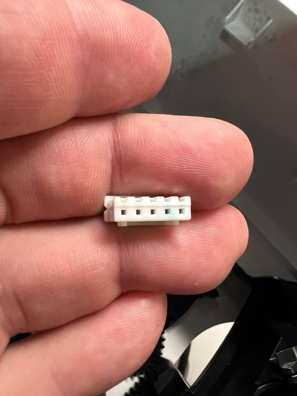 Philips Baristina Espresso Machine, Grind, Tamp & Brew Coffee Beans in One Swipe, Compact, 16 Bar Pump Pressure, Automatic Grinder, Black with Black Portafilter (BAR300/60) - Customer Photo 2