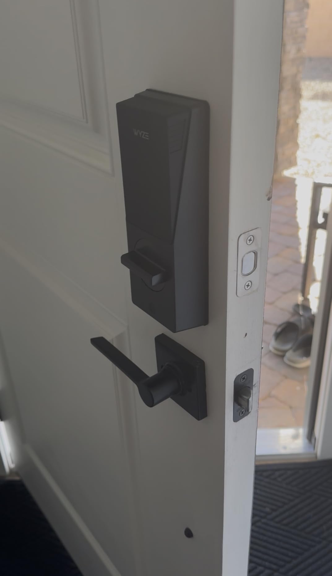 Wyze Auto-Lock Bolt v2, Fingerprint Keyless Entry Smart Lock, AI Learning Scanner with Wi-Fi Front Door Lock Deadbolt, Auto-Lock, 8 Months Battery, BHMA2, IP53, Anti-Peep Keypad, Backup Keys customer photo 1