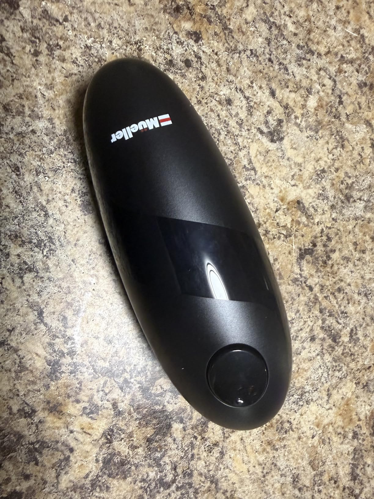 MUELLER HOME SmoothEdge Auto Electric Can Opener – Battery‑Operated One‑Touch w Magnet Lid Lifter – Portable Hands‑Free Automatic Can Openers for Seniors & Arthritis, Smooth‑Edge Cut Technology, Black Customer Review MUELLER HOME SmoothEdge Auto Electric Can Opener – Battery‑Operated One‑Touch w Magnet Lid Lifter – Portable Hands‑Free Automatic Can Openers for Seniors & Arthritis, Smooth‑Edge Cut Technology, Black - Customer Photo 4