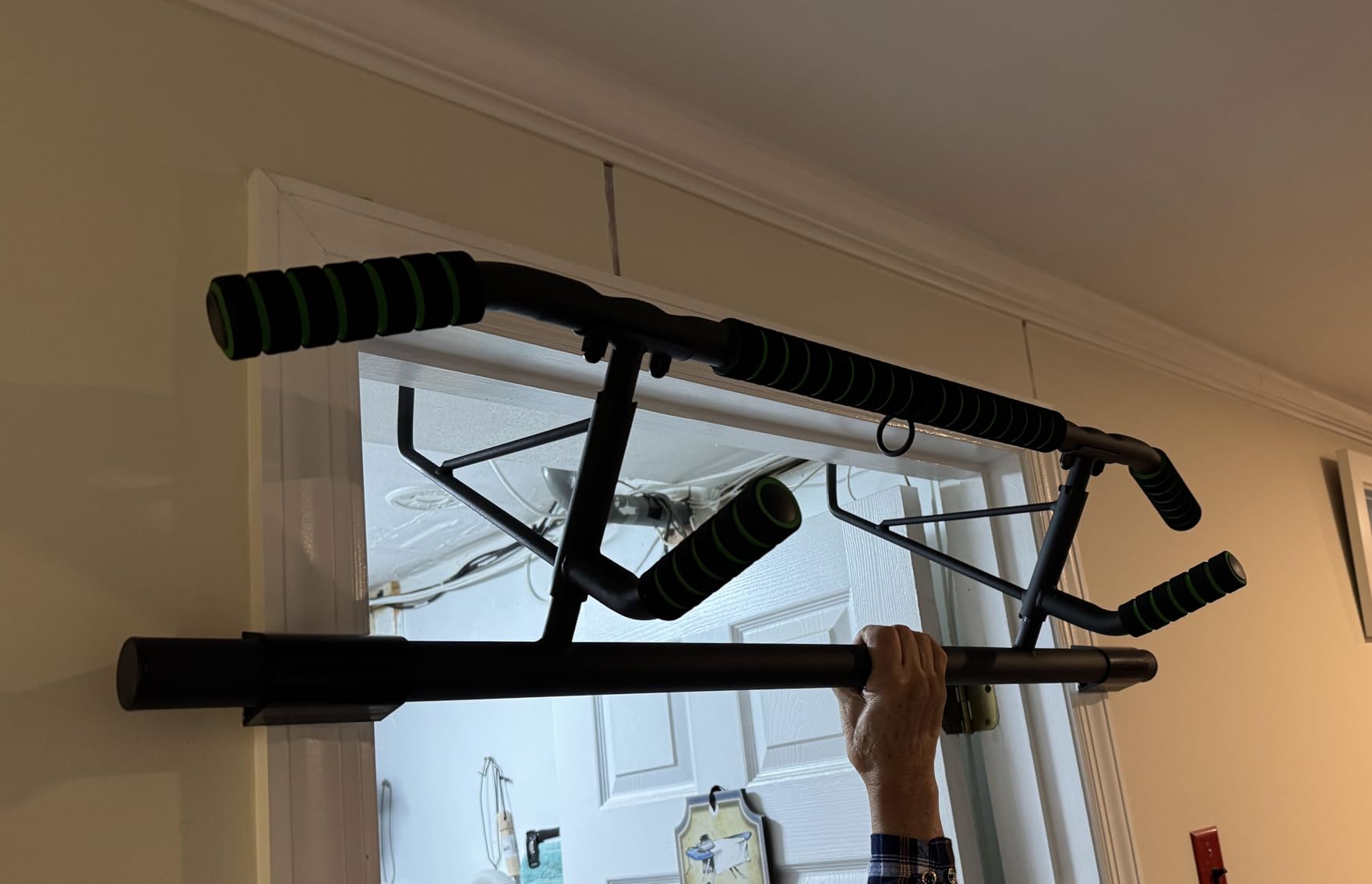 New Upgrade Pull Up Bar for Doorway - Foldable Design & Space-Saving, Upto 440 Lbs Capacity, No Screwing or Slipping - USA Original Patent, Designed, Shipped, Warranty customer photo 2