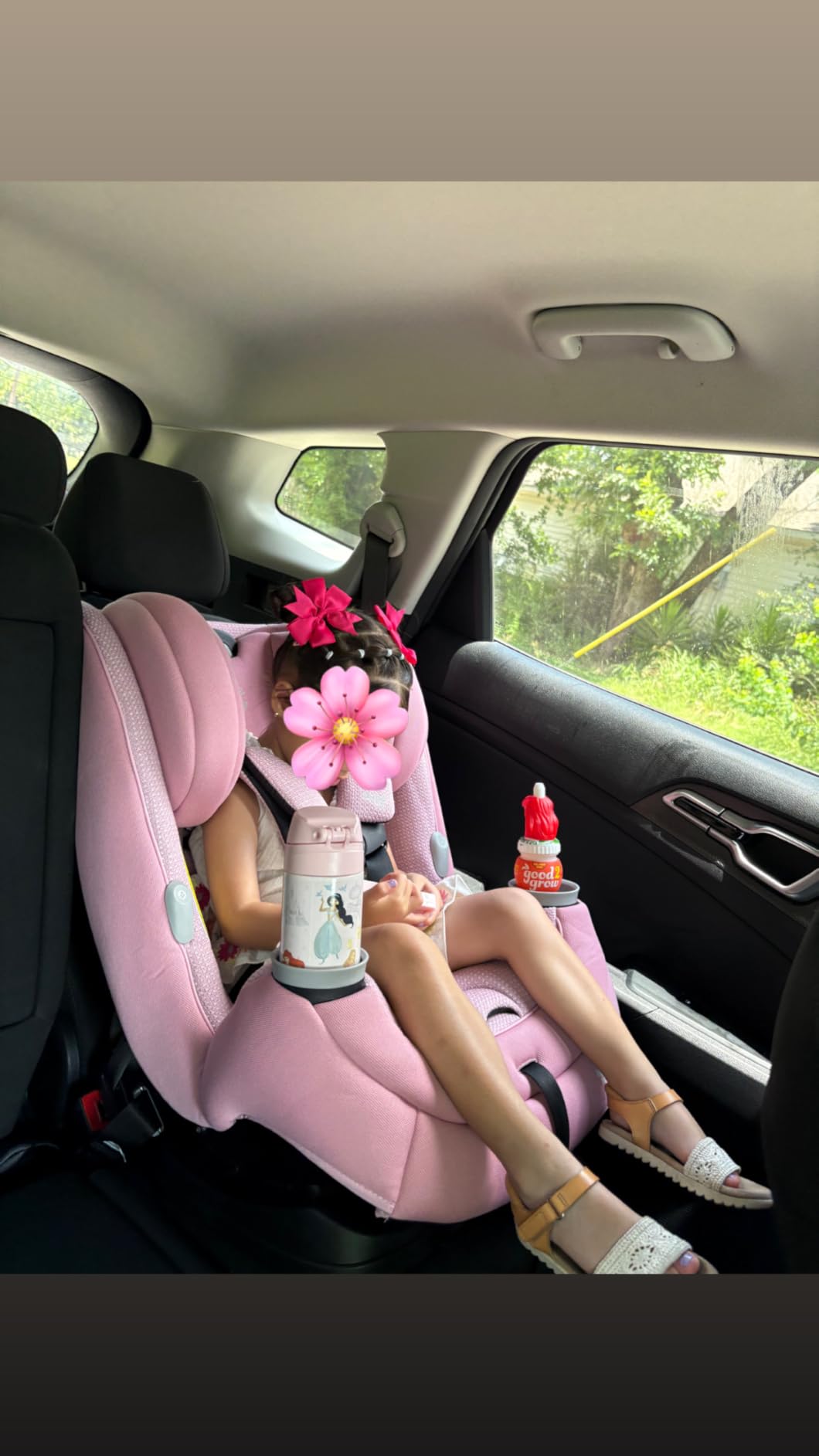 Maxi-Cosi Pria All-in-One Convertible Car Seat, Infant to Toddler Car Seat, Easy-Install Harness, Machine-Washable Cover, 5-100 lbs, SeaDrift customer photo 2