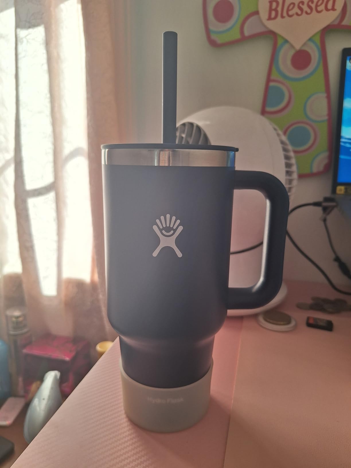 Hydro Flask Travel Tumbler with Handle, Lid and Straw - Insulated Stainless Steel 40 Oz - Customer Photo 1