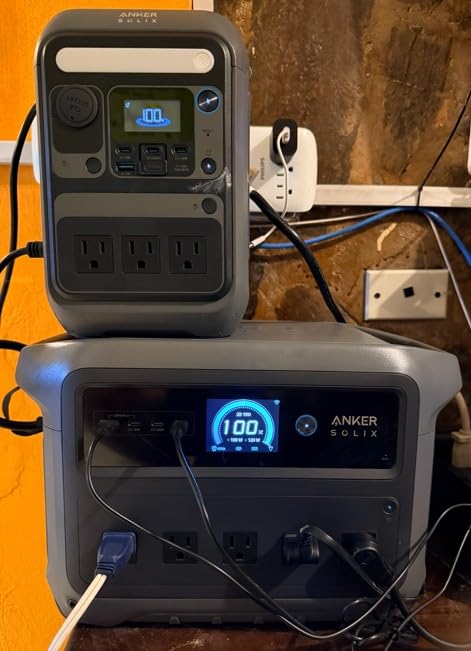 Anker SOLIX C1000 Gen 2 Portable Power Station, 2,000W (Peak 3,000W) Solar Generator, Full Charge in 49 Min, 1,024Wh LiFePO4 Battery for Home Backup, Power Outages, and Camping (Optional Solar Panel) customer photo 1
