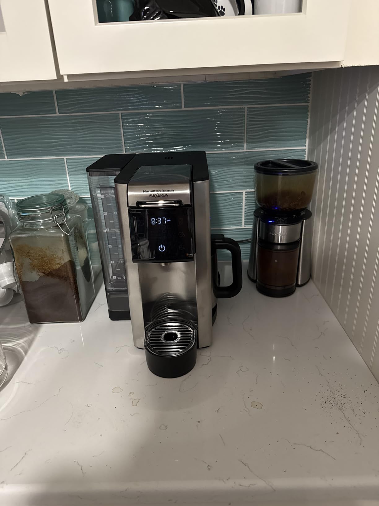 Hamilton Beach FlexBrew Advanced 5-in-1 Thermal Programmable 12 Cup Drip and Single Serve Hot & Iced Coffee Maker, Movable 60oz. Water Reservoir, Use Pod Packs and Grounds, Fast Brewing, Black (49929) - Customer Photo 1