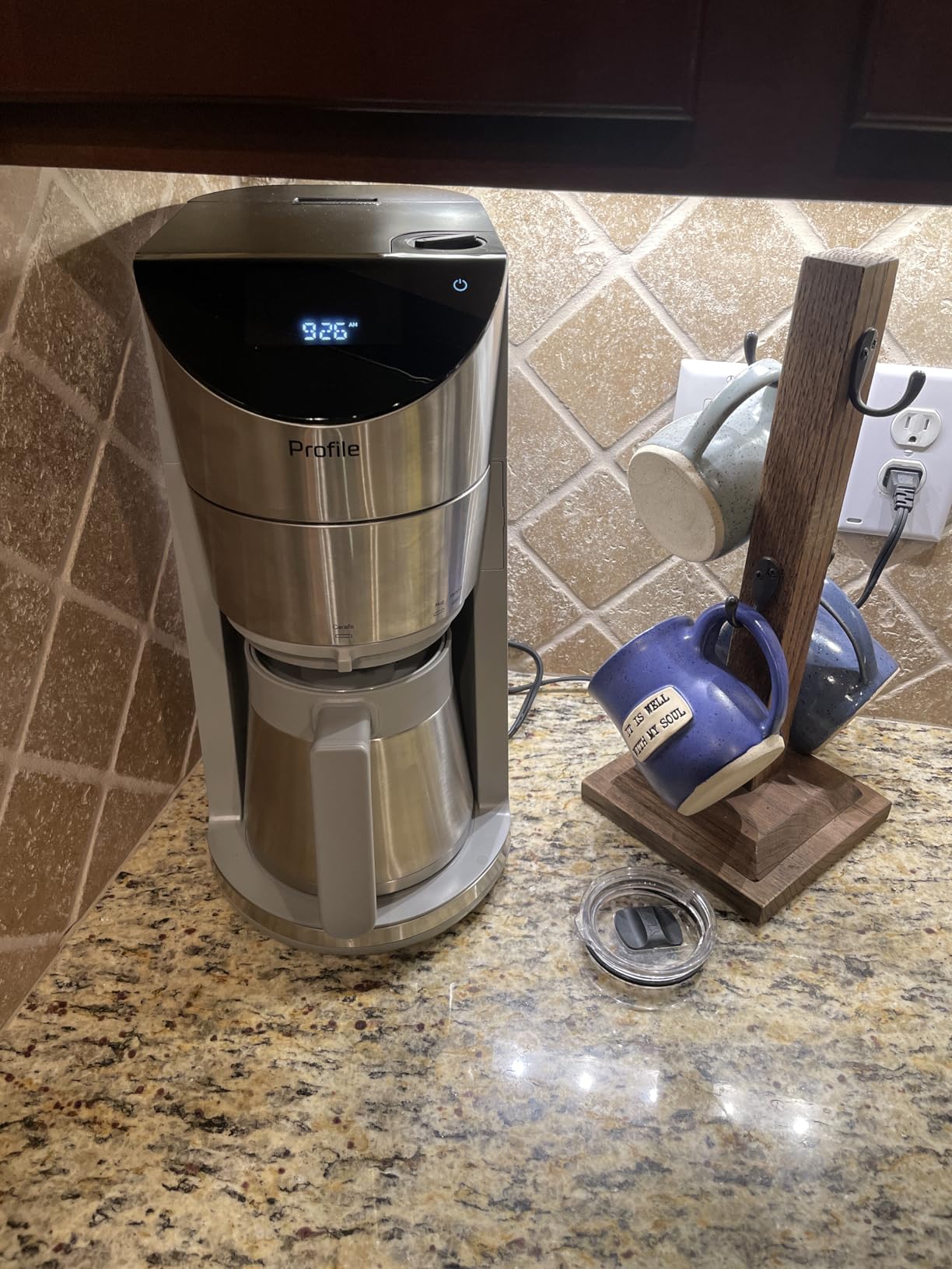 GE Profile Smart Grind & Brew Coffee Maker w/Podless Single Serve, 90oz Water Reservoir, 10 Cup Thermal Carafe, Voice Control, Adjustable Burr Grinder, SCA Certified, Barista-Quality, Stainless Steel Customer Review GE Profile Smart Grind & Brew Coffee Maker w/Podless Single Serve, 90oz Water Reservoir, 10 Cup Thermal Carafe, Voice Control, Adjustable Burr Grinder, SCA Certified, Barista-Quality, Stainless Steel - Customer Photo 1