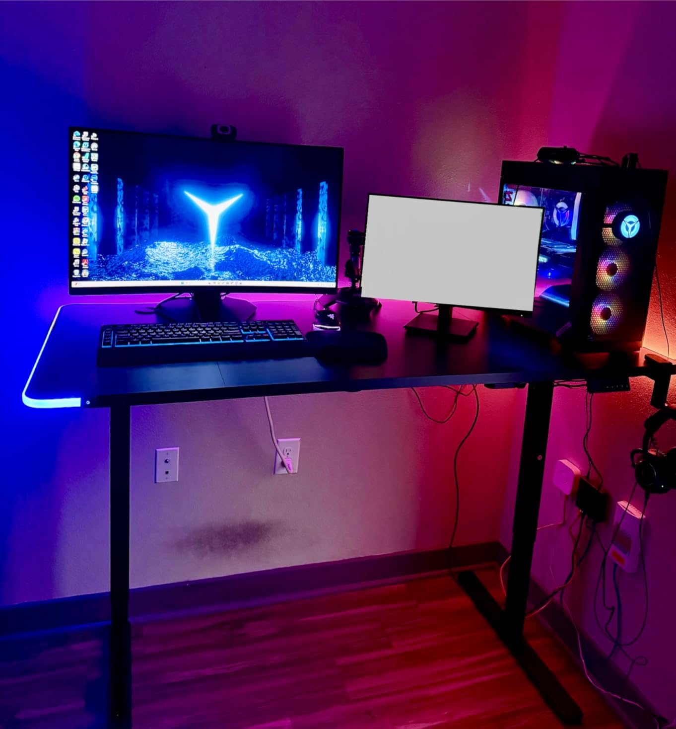 Electric Standing Desk Adjustable - 60x28 Inch Sit Stand Desk with 1 Inch Thick Tabletop, Double Beam Frame, 3 Memory Height Adjustment, Cable Management for Home Office customer photo 2