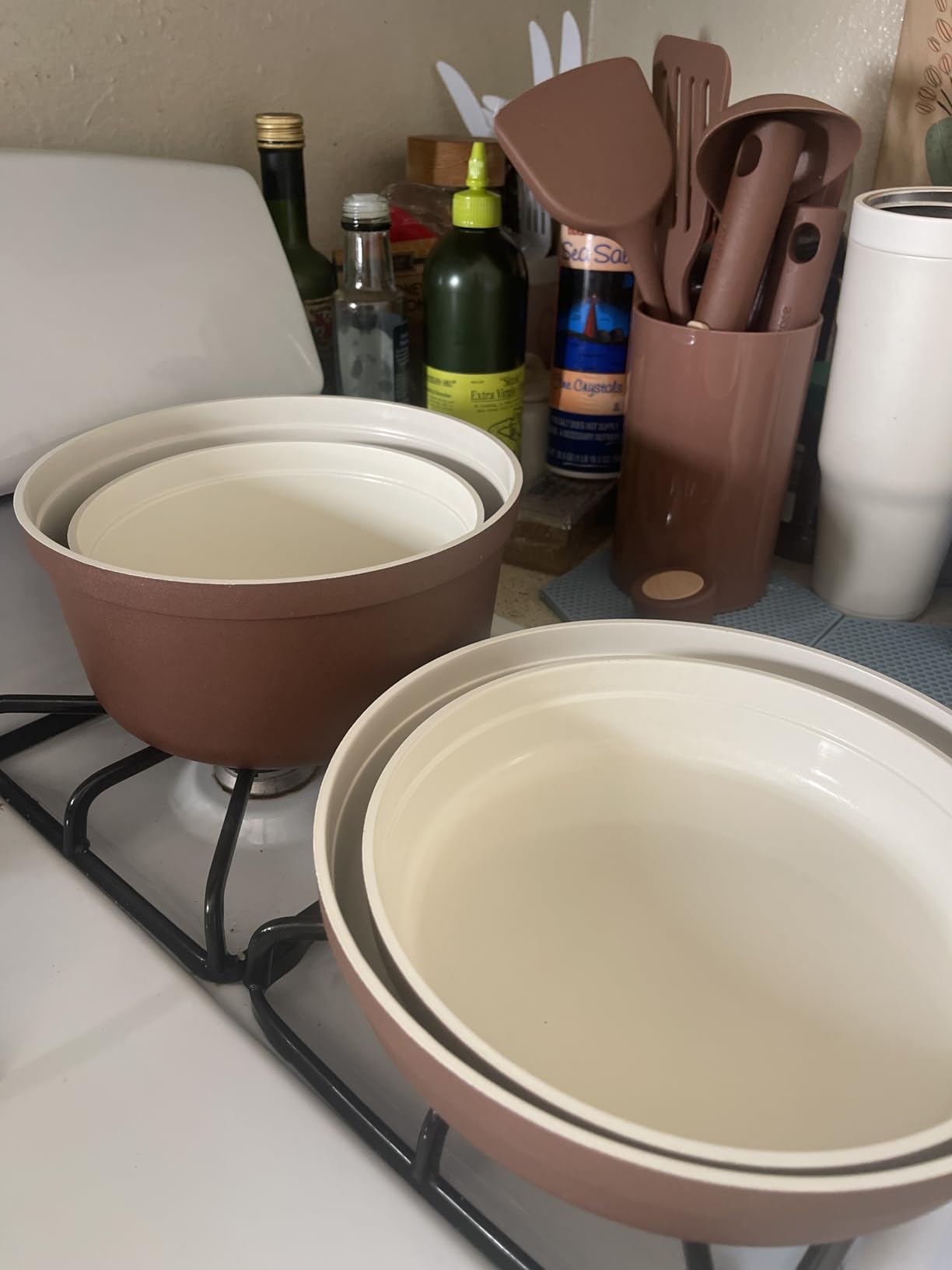 CAROTE 22Pcs Ceramic Cookware Set, Pots and Pans Set Non Stick Removable Handles, Non Toxic Cookware Oven/Dishwasher Safe, Induction Cookware, Gift Set, NonStick Cookware Set with Kitchen Essentials customer photo 1