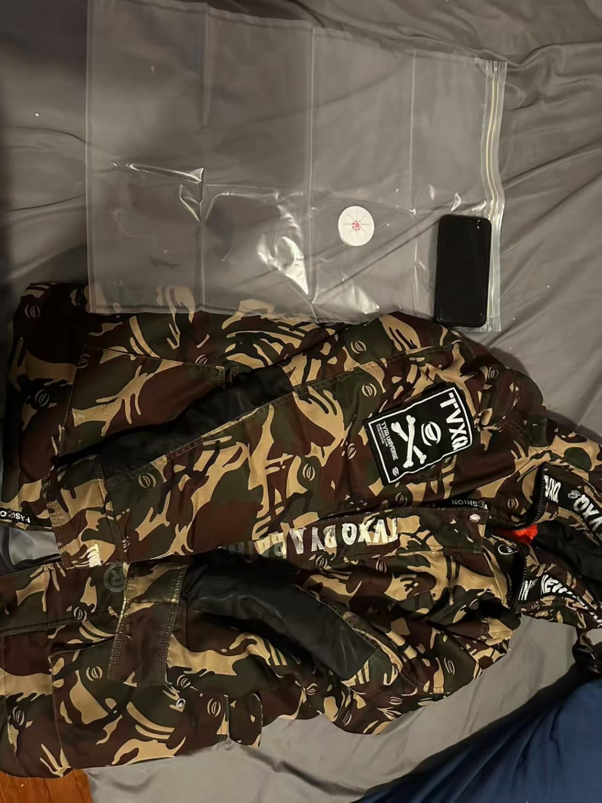 Nicetree 18-Pack Vacuum Seal Bags with Rechargeable Wireless Pump | 3 Sizes (20/24/28 Inch) Travel Vacuum Storage Bags for Clothing, Bedding & Seasonal Storage | Space Saver for Luggage Customer Review Nicetree 18-Pack Vacuum Seal Bags with Rechargeable Wireless Pump | 3 Sizes (20/24/28 Inch) Travel Vacuum Storage Bags for Clothing, Bedding & Seasonal Storage | Space Saver for Luggage - Customer Photo 2