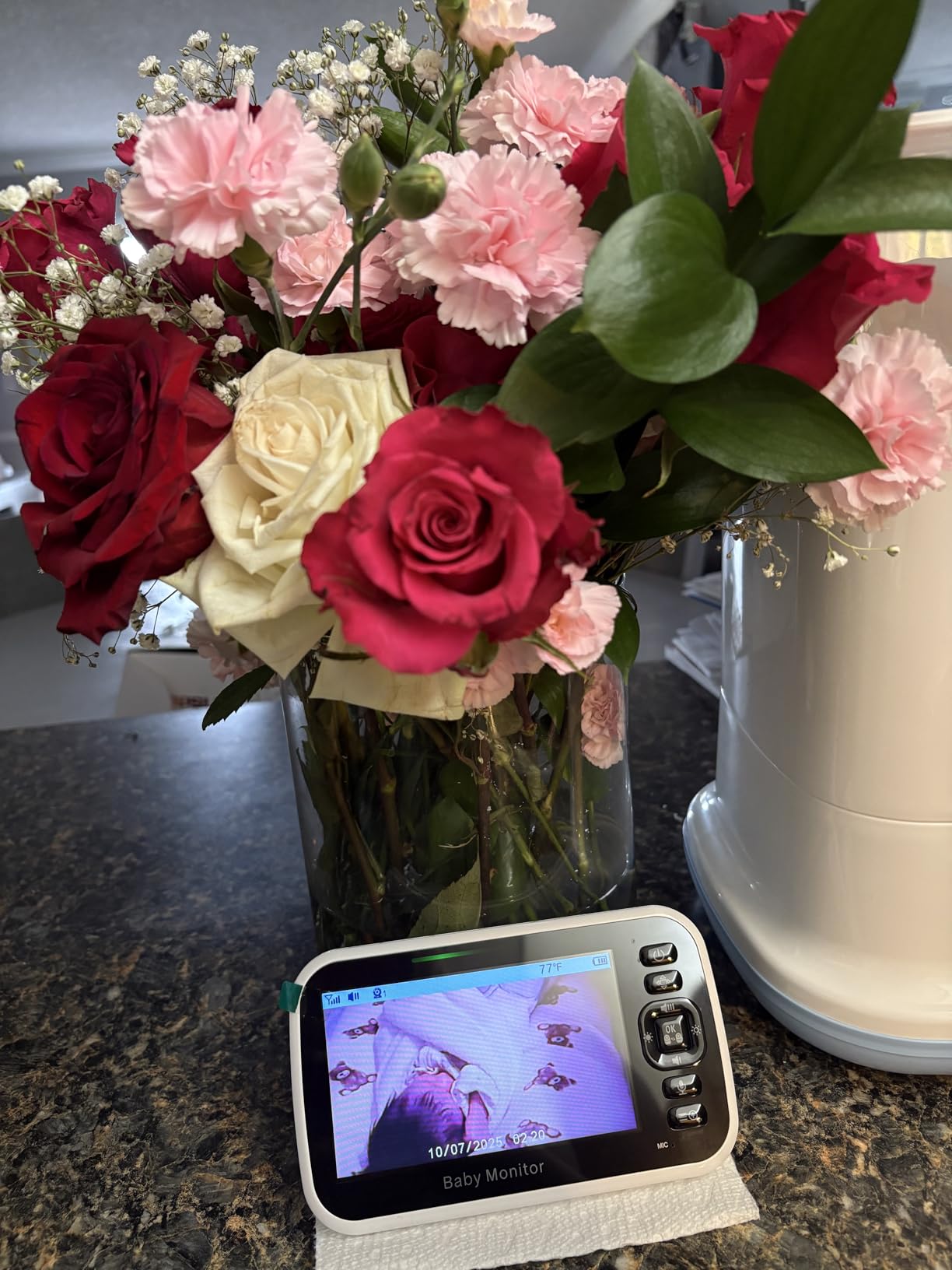 Kidsneed Baby Monitor with Camera and Audio - 5 inch 720P Video Baby Monitor, No WiFi, 48H Battery Life, Night Vision, Two Way Talk, Remote Pan Tilt Zoom, Thermal Monitor，1000 ft Range customer photo 2