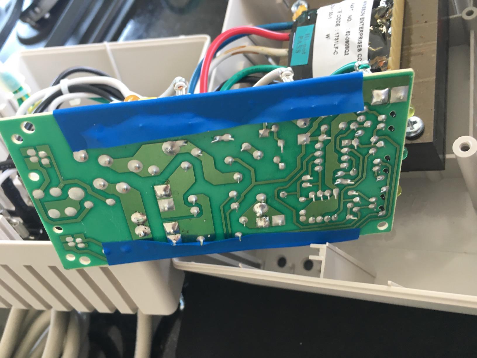 Tripp Lite LS606M Power Conditioner for Audio Equipment, Appliances, Home Theater & More | 600W, 120V, 6 Outlets, Voltage Regulator (AVR), EMI/RFI Filter, Line Conditioner, 720 Joule Surge Protector customer photo 2