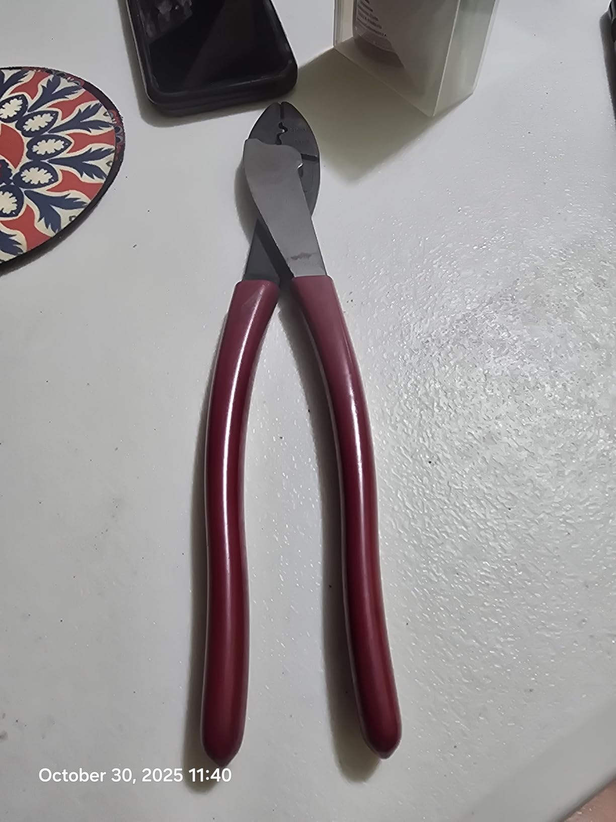 Klein Tools 1005 Cutting/Crimping Tool, Made in USA, Cutter/Crimper for 10-22 AWG Terminals and Connectors customer photo 1