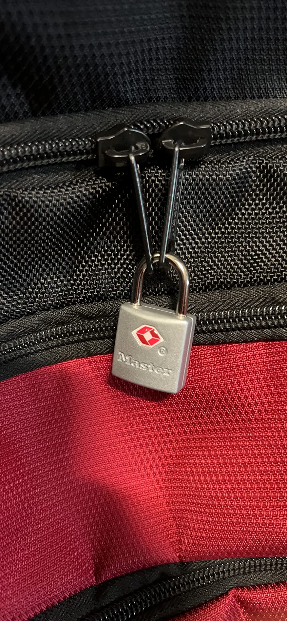 Master Lock Brass TSA Locks for Luggage with Key, TSA Approved Keyed Padlock for Backpacks, Suitcases, and Luggage, Zipper Lock, 4 Pack, 4683Q customer photo 2