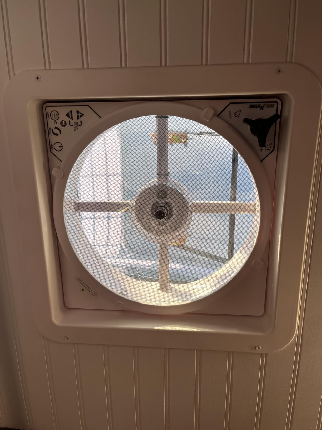 MAXXAIR Maxxfan Deluxe Vent, Fan and Vent Cover All in One - Powerful 10-Speed Reversible Fan with Thermostat, Built-in Rain Cover, Remote Control, Intake & Exhaust Fan, Smoke (00-07500K) customer photo 2