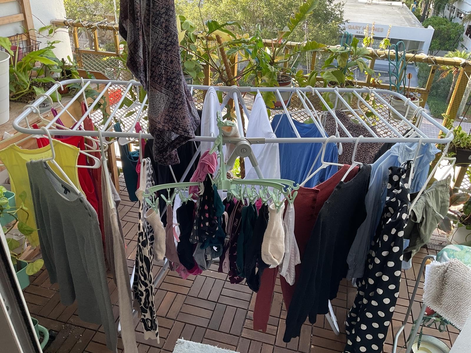 Honey-Can-Do Heavy-Duty Foldable Laundry Drying Rack - Portable Shoes & Clothes Rack for Indoor & Outdoor Use, Space-Saving Design, Easy to Fold Gullwing Design, Sturdy Metal, 50lb. Capacity, White customer photo 2