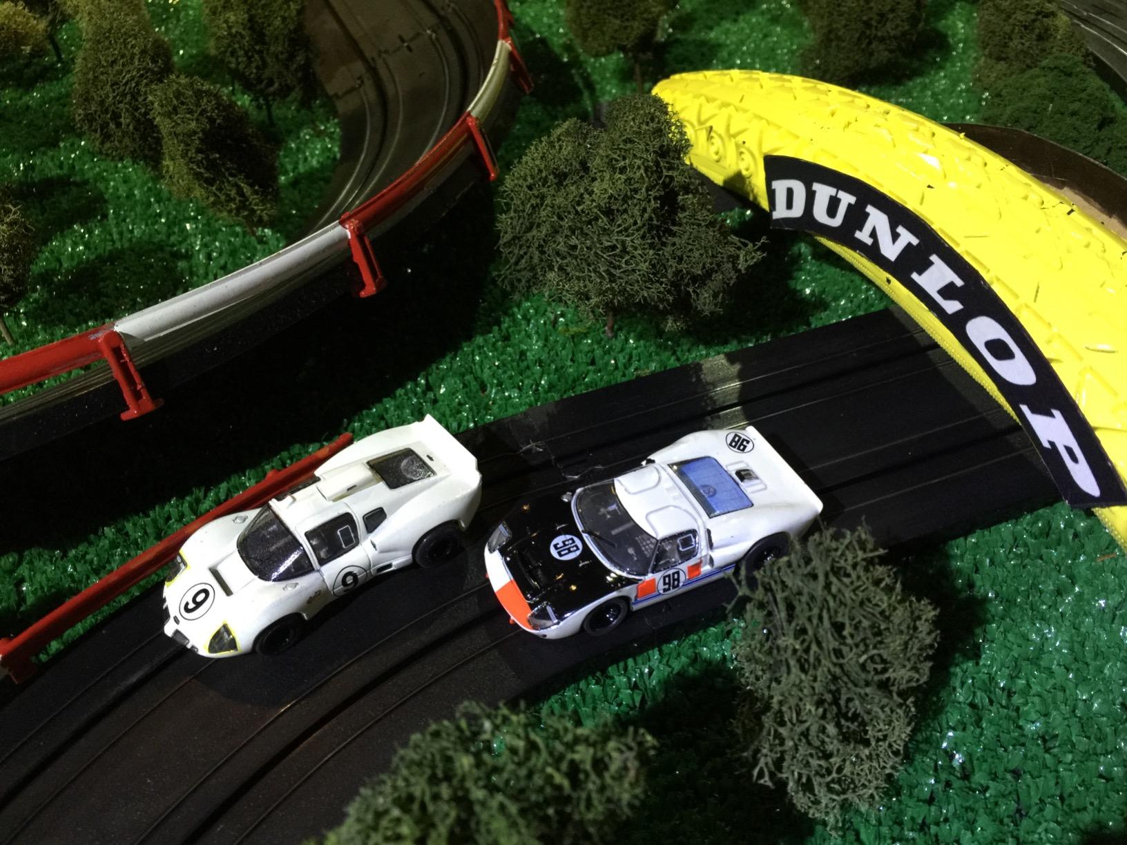 AFX/Racemasters Track Straight 6 Pair AFX70608 HO Slot Racing Track customer photo 2