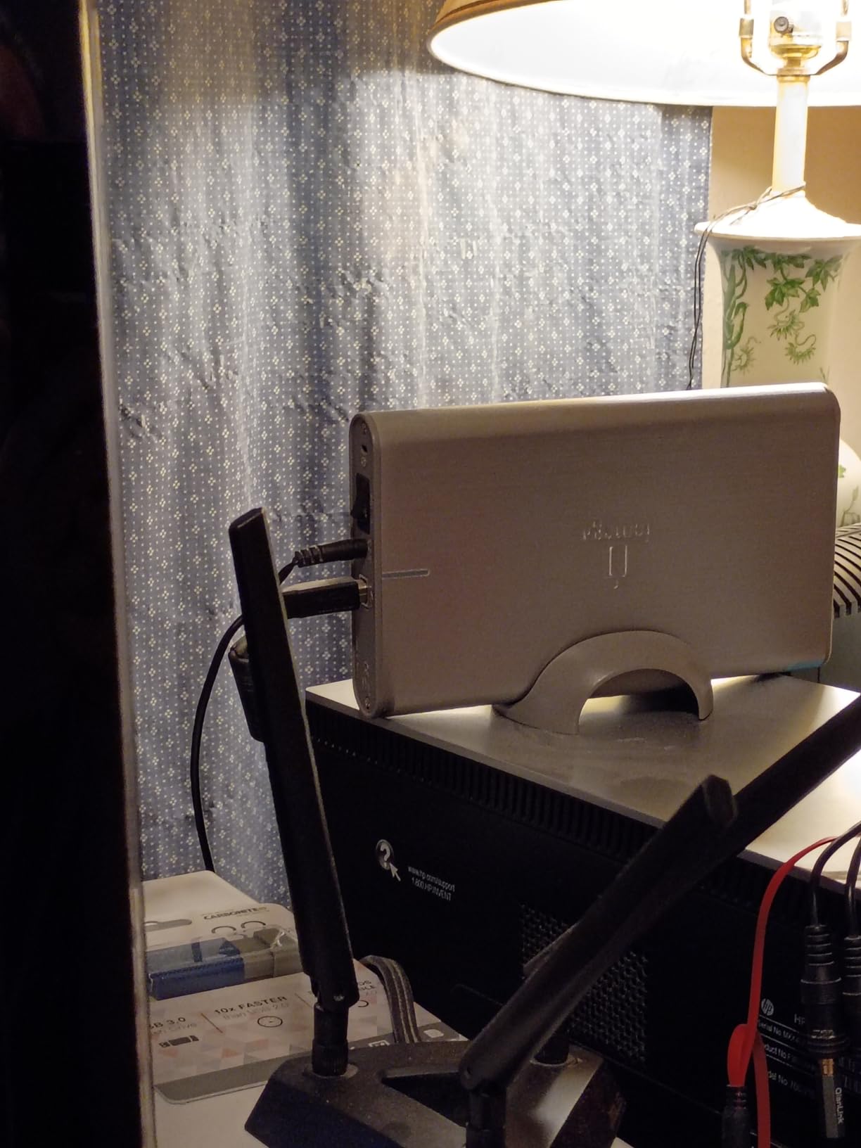 Smart Strip ECG-7MVR Energy Saving Surge Protector with Autoswitching Technology, 7 Outlet customer photo 1