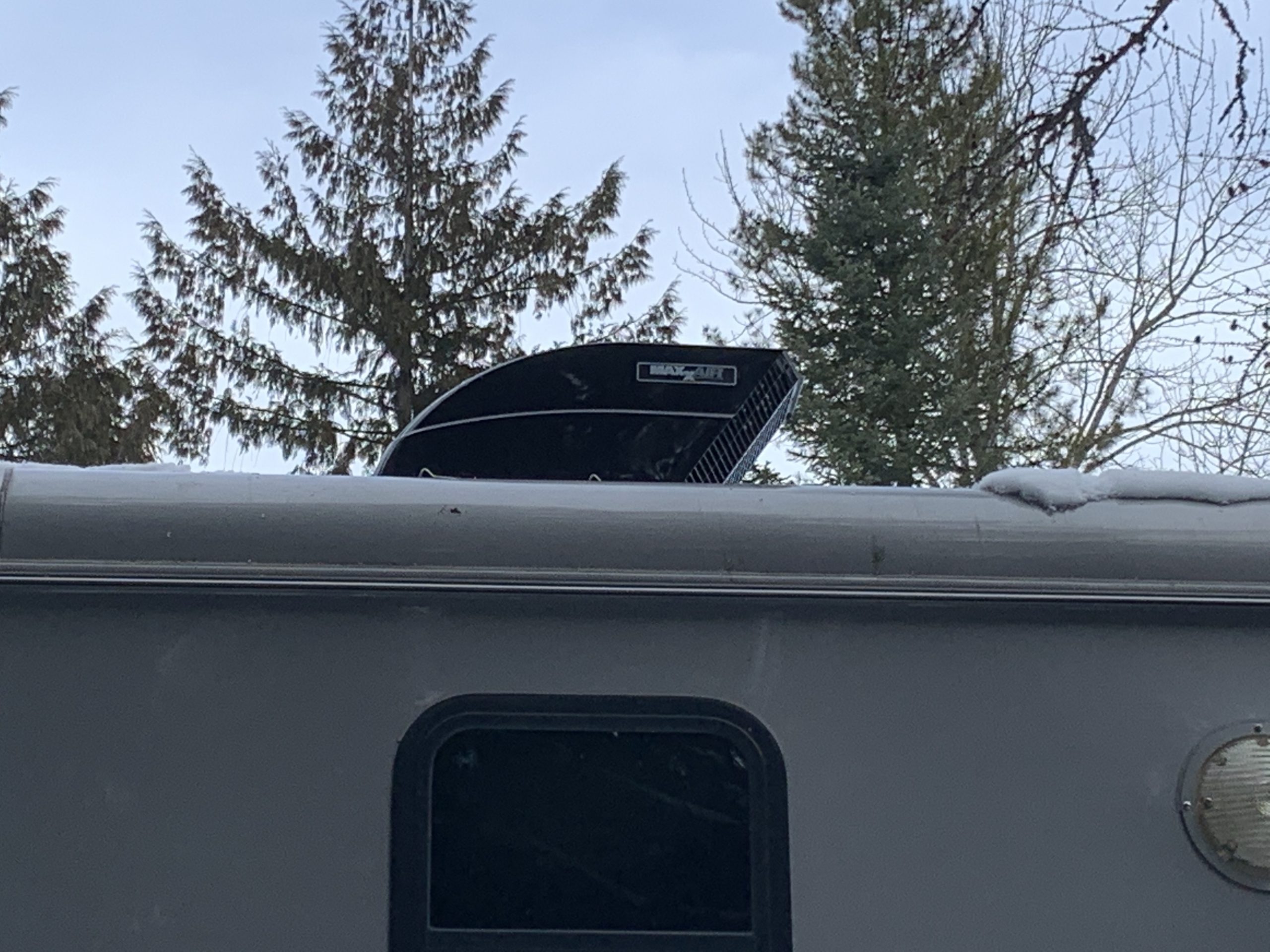 Maxxfan Plus High Powered 10-Speed RV Intake and Exhaust Fan - Manual or Remote Control Electric Opening, Easy Ceiling Controls, Rain Sensor with Automatic Lid Closure, Smoke (00-04500K) customer photo 1