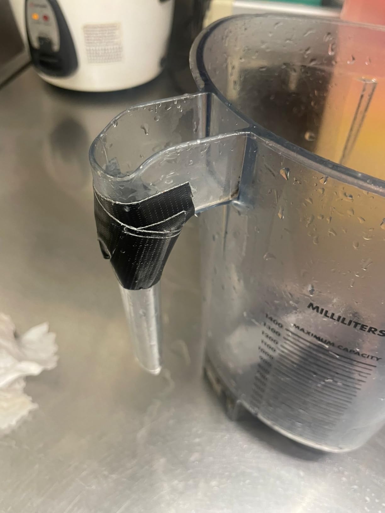 Vitamix 36019 The Quiet One Blender 48 oz, Black customer photo 2