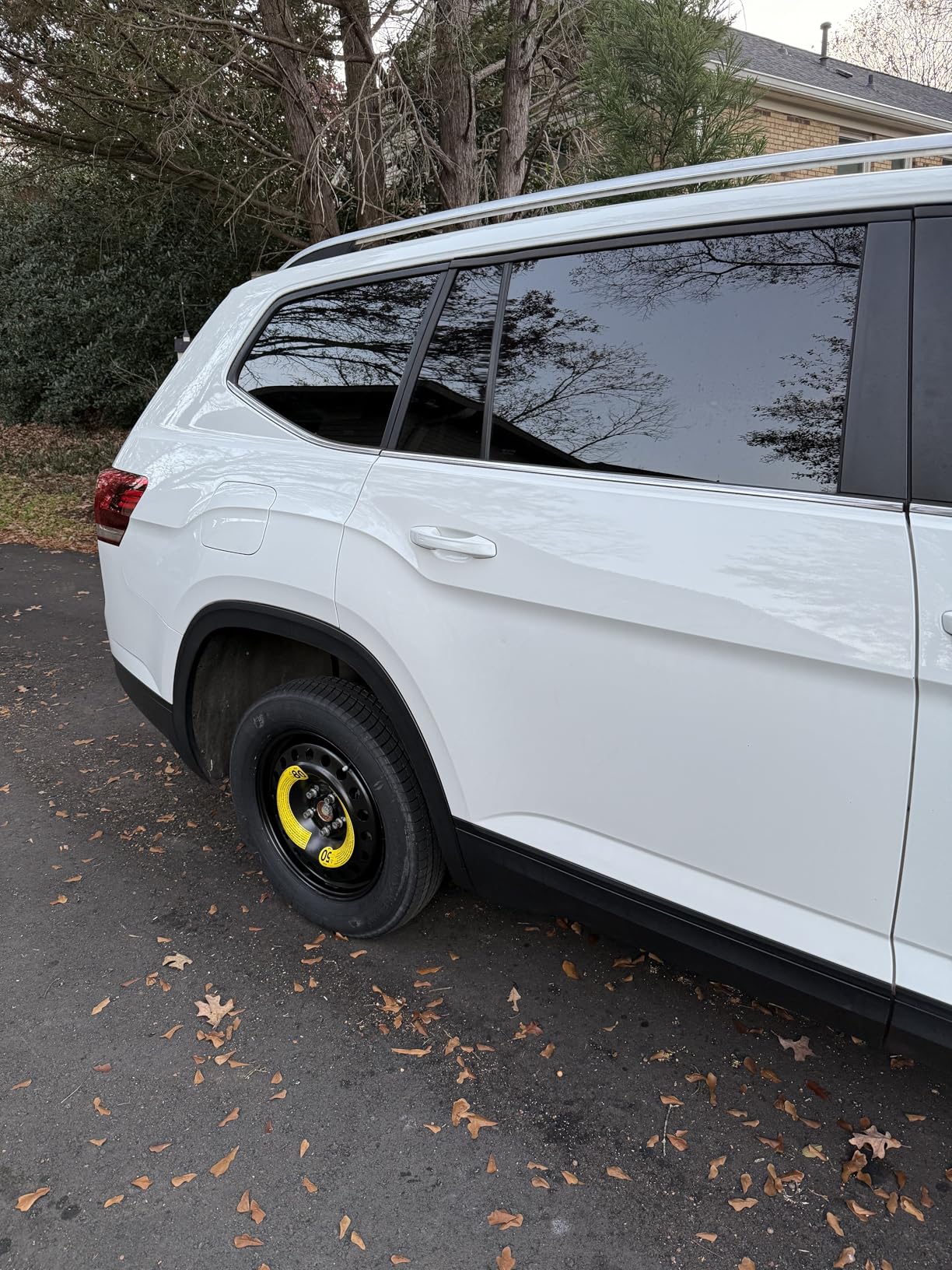 Chemical Guys Clay Bar Kit, Medium Duty with Luber Synthetic Lubricant - Removes Embedded Dirt, Restores Smooth Paint, Preps for Wax and Sealant - Safe for Cars, Trucks, SUVs, 16 oz, 2 Items customer photo 2