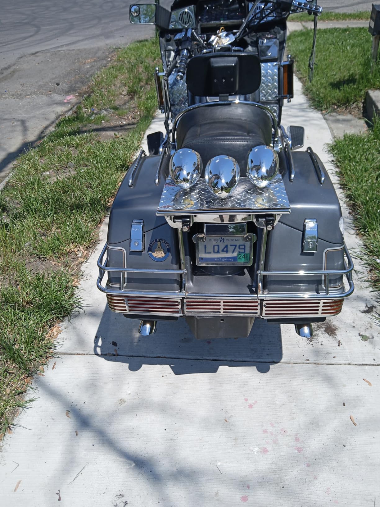 BOSS Audio Systems MC900B 4 Channel Amplifier for ATV UTV Car Marine - 500 High Output, Low Level Inputs, Full Range, Weatherproof, Bass for Subwoofer customer photo 2