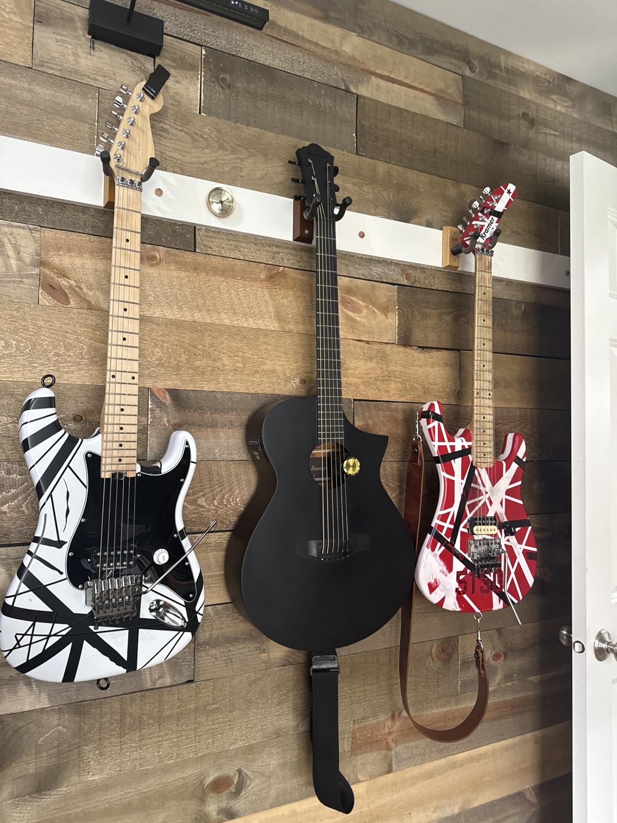 Cigar Oasis Analog Hygrometer and Humidity Sensor - High Precision Humidity Monitor for Reliable Cigar Humidor Care and Maintenance customer photo 1