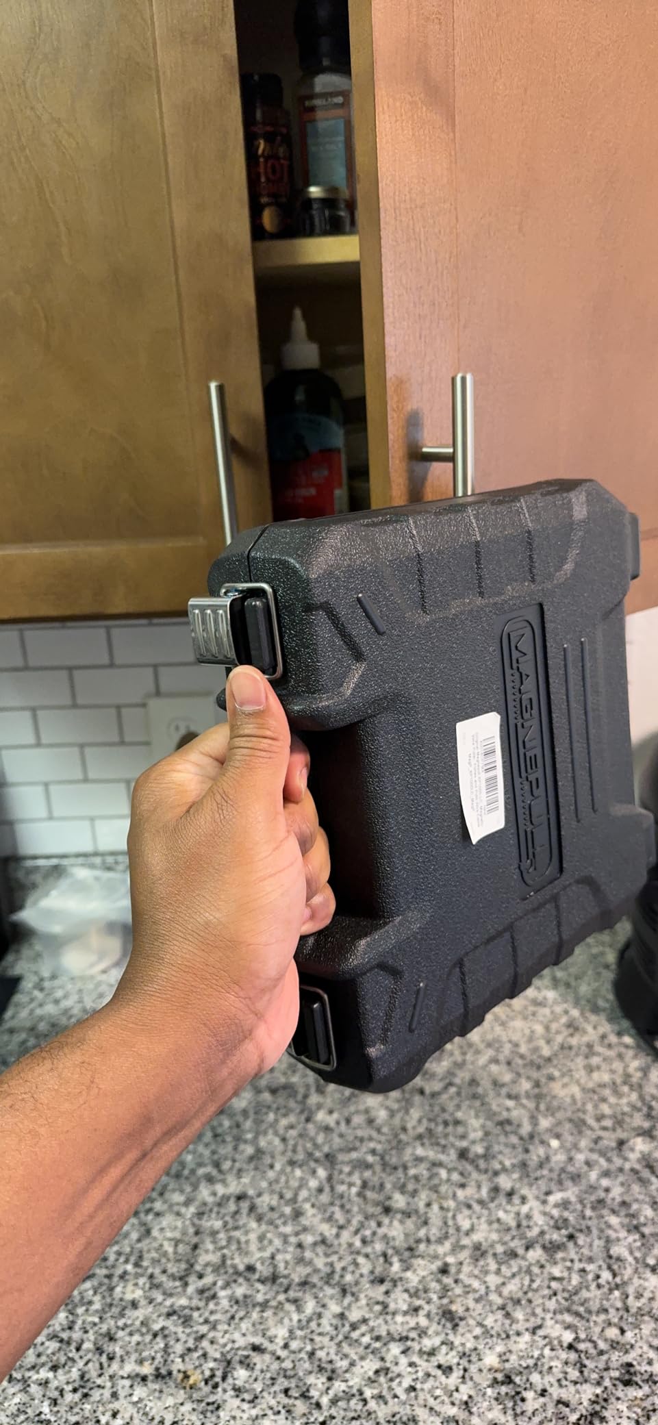 Magnepull XP1000-LC Magnetic Wire Puller for Electrical Tools W/Flexible Steel Leader & Durable Case, Does not work on Foam Insulation also not recommended for steel studs without XP1000-8 Drop Magnet customer photo 2