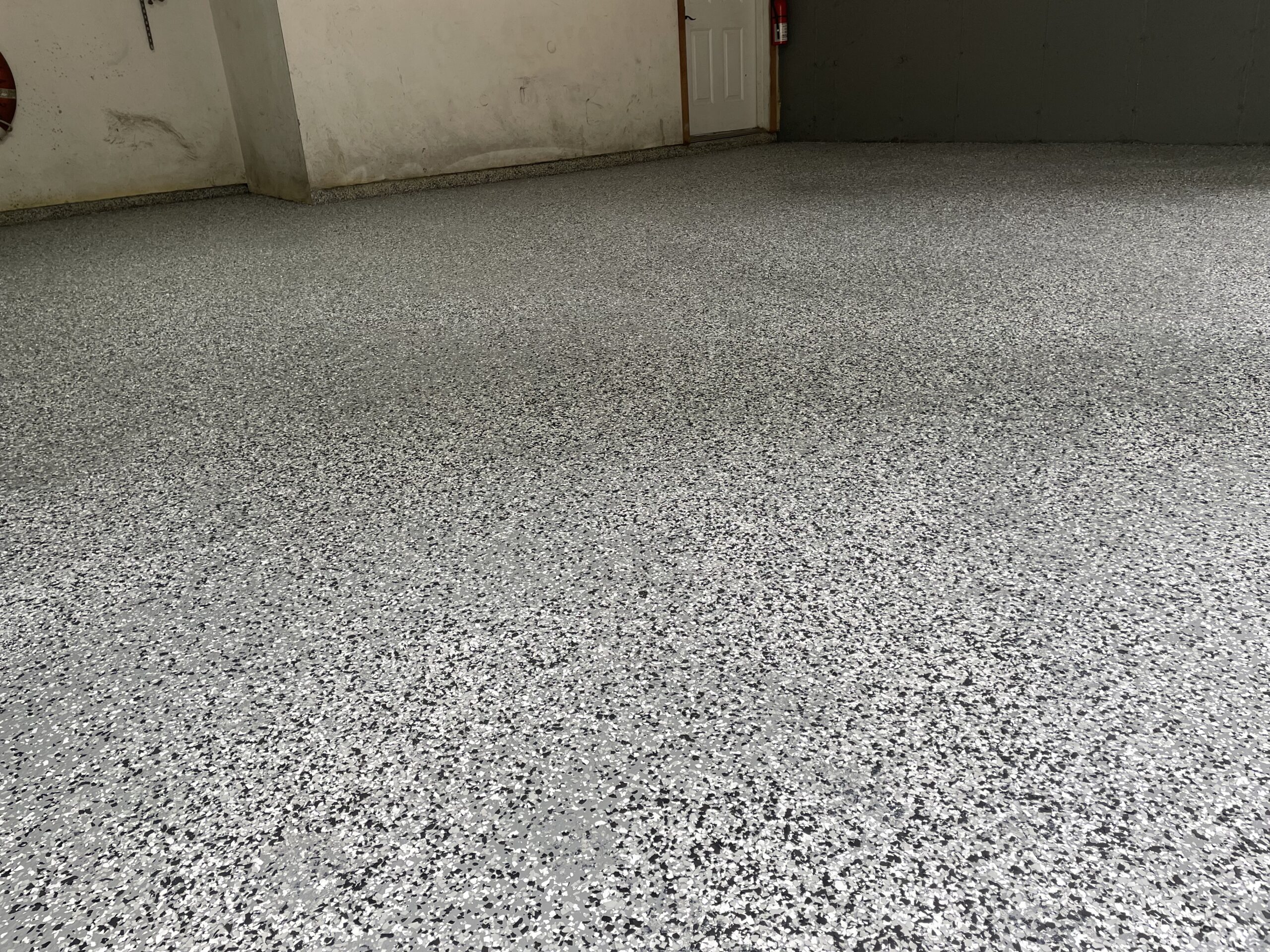 Foundation Armor 3 Gal. UTN60 Clear High Gloss Aliphatic Urethane Garage Floor Coating - Industrial Grade customer photo 2