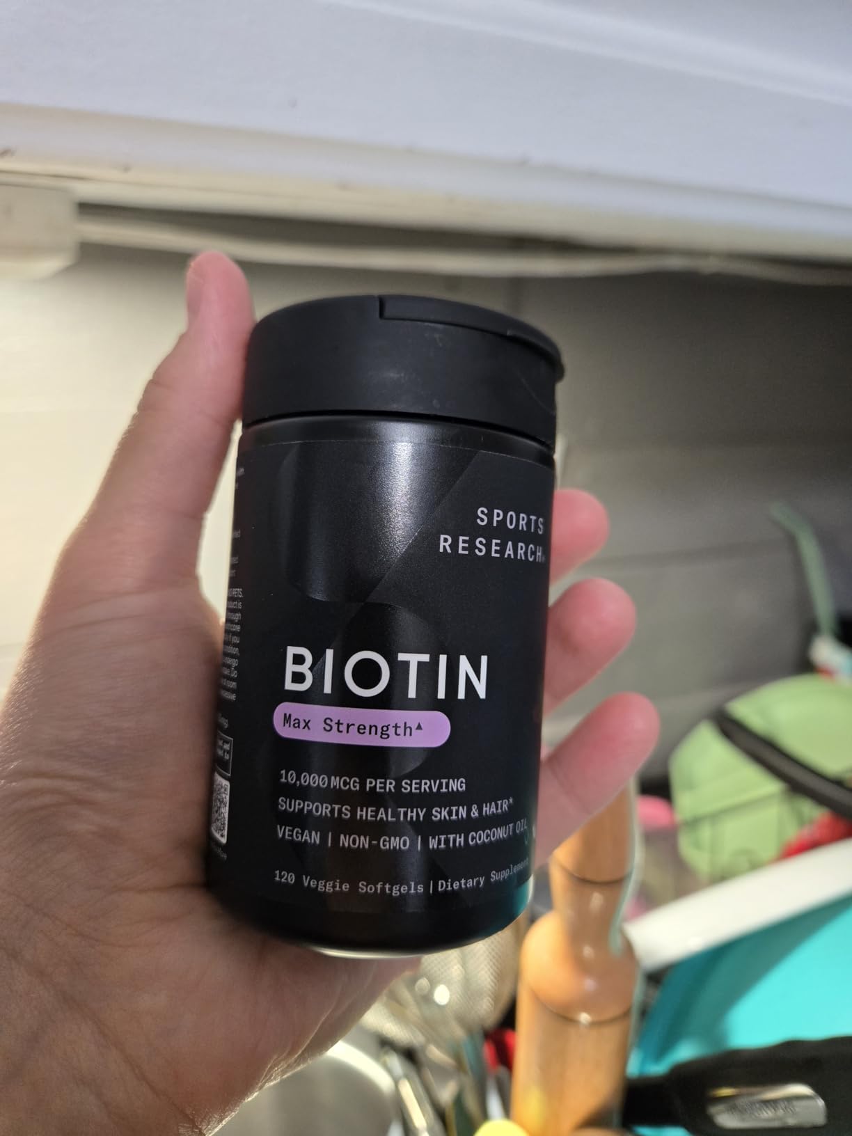Sports Research® Biotin 10,000mcg with Organic Coconut Oil - Biotin (Vitamin B7) for Healthy Skin and Hair Support* - for Women and Men - Vegan, Non-GMO, Gluten & Soy-Free - 120 Veggie Softgels customer photo 2