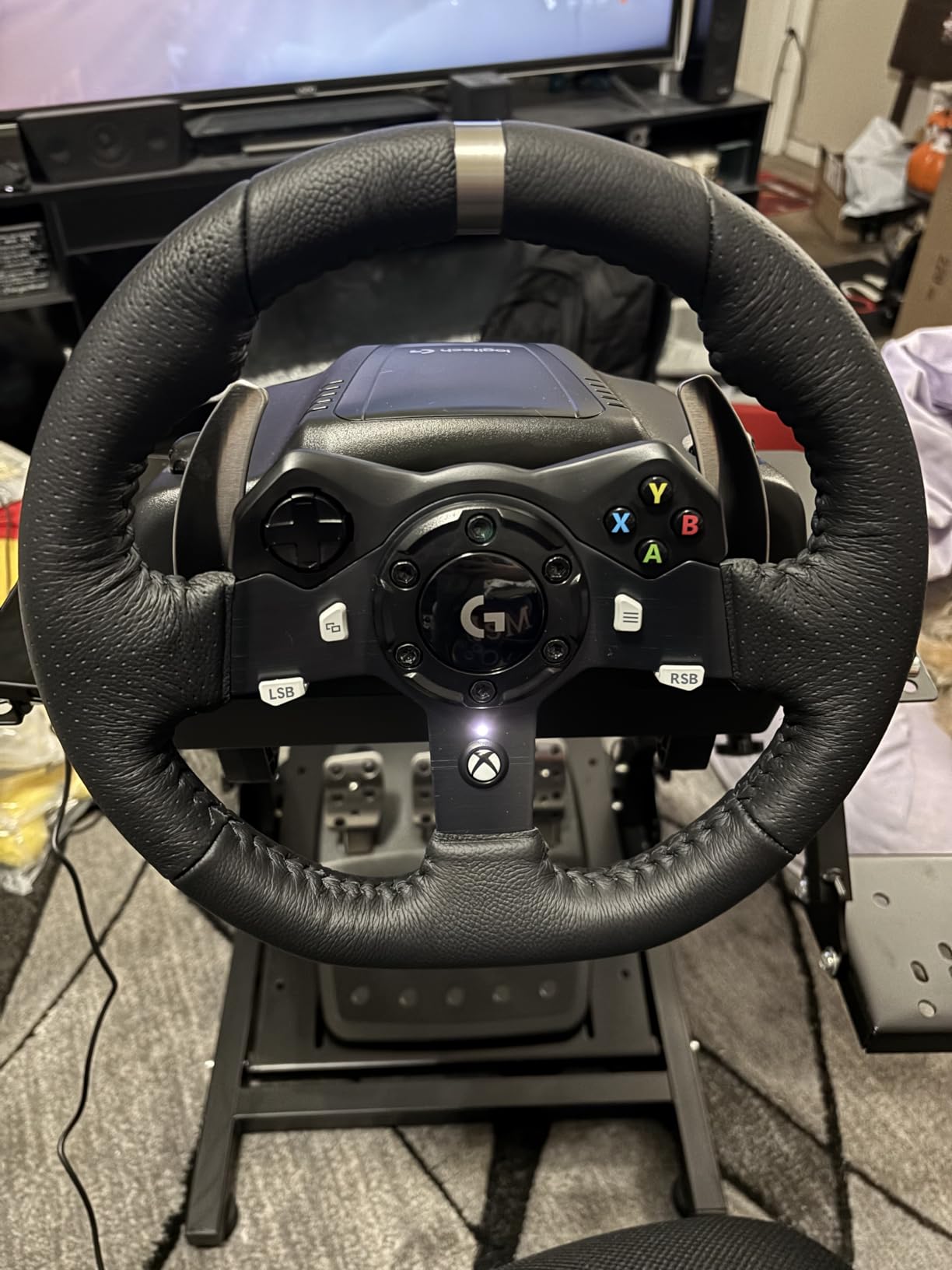 Logitech G920 Driving Force Racing Wheel and Floor Pedals, Real Force Feedback, Stainless Steel Paddle Shifters, Leather Steering Wheel Cover for Xbox Series X|S, Xbox One, PC, Mac - Black customer photo 2