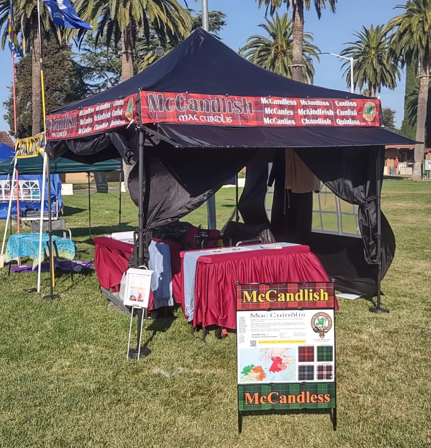 Lifetime 80387 4-Foot Commercial Adjustable Folding Table, Almond customer photo 2