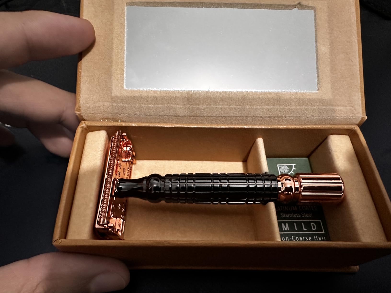 VIKINGS BLADE Double Edge Safety Razor for Men + 5 Swedish Steel Blades + Luxury Case. Smooth, Reusable, Eco-Friendly (The Chieftain) customer photo 1