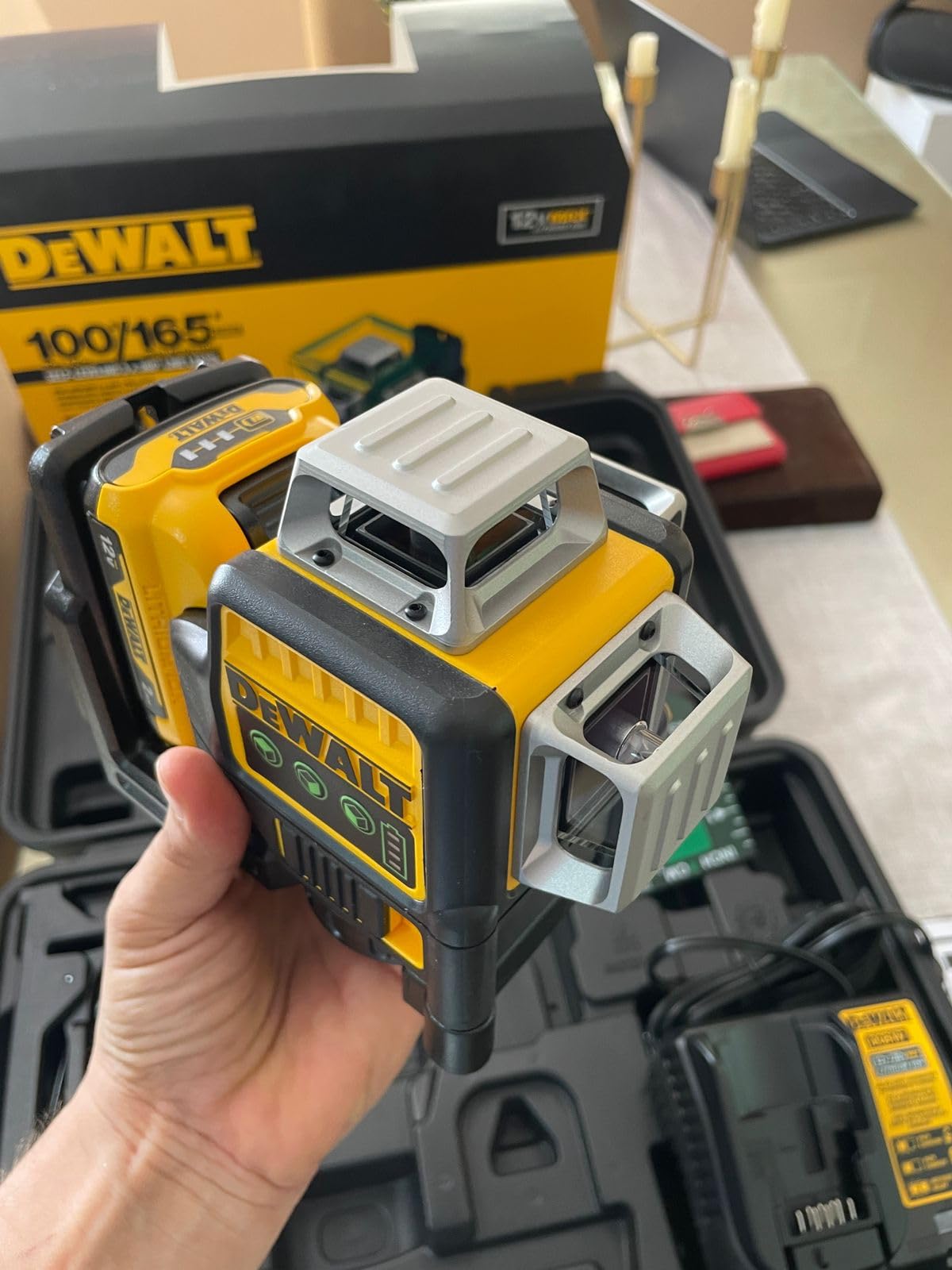 DEWALT Laser Level 360 Self Leveling, 3 Way Green Laser Leveler Tool 12V MAX with 2.0Ah Battery, Charger and Durable Carrying Case, 100 Ft, Tripod Compatible (DW089LG) customer photo 2