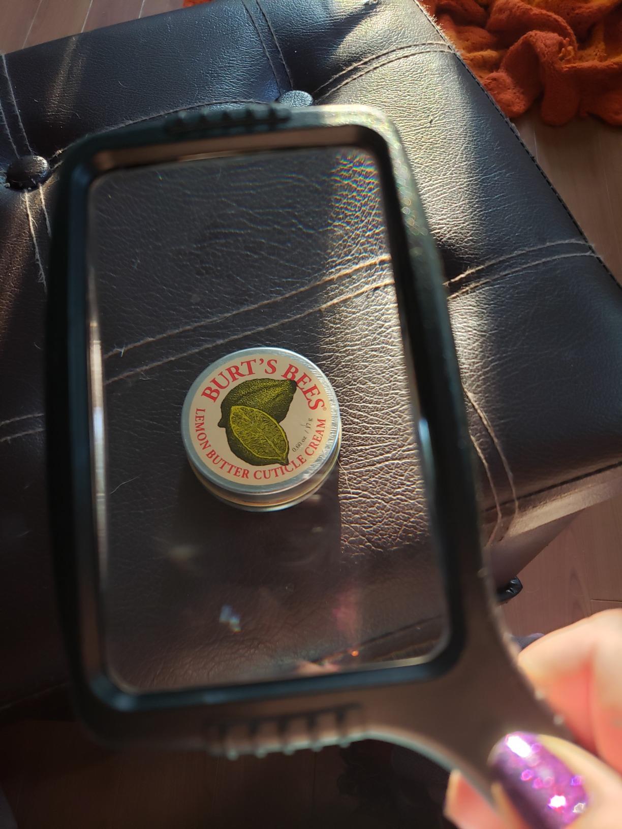 MagniPros Jumbo Size Magnifying Glass Wide Horizontal Lens (3X Magnification) - Shockproof Housing & Scratch Resistant Design W/Large Viewing Area Ideal for Reading Small Prints & Low Vision customer photo 2