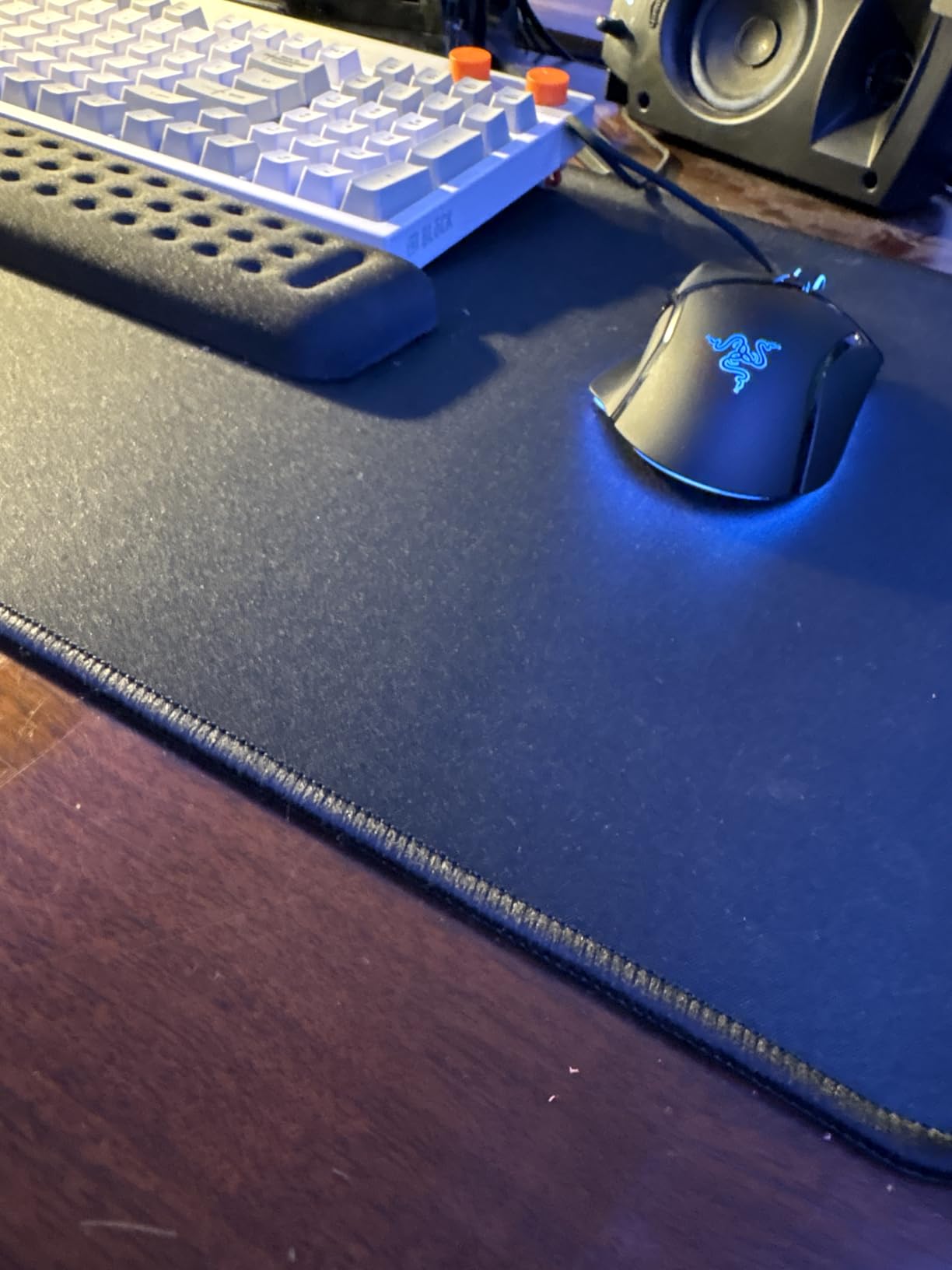 XXL Professional Large Mouse Pad & Computer Game Mouse Mat (35.4x15.7x0.1IN, Map) (90 * 40 Map) customer photo 1