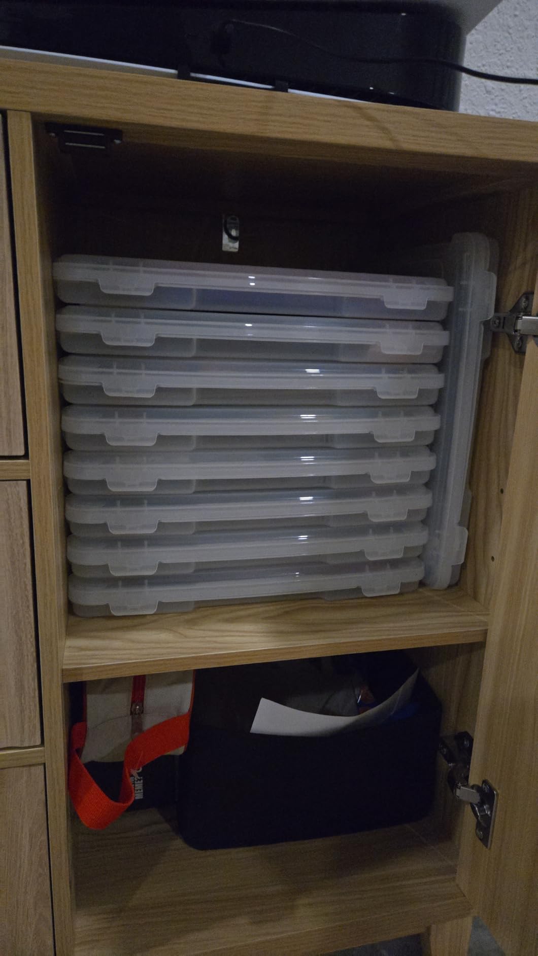 IRIS USA Board Game Storage Craft Organizer Box with Snap-Tight Latch Lid, 10-Pack Portable Plastic Case Bin for Puzzles, Magazines, Hobbies, Art Supplies, Fits 8.5