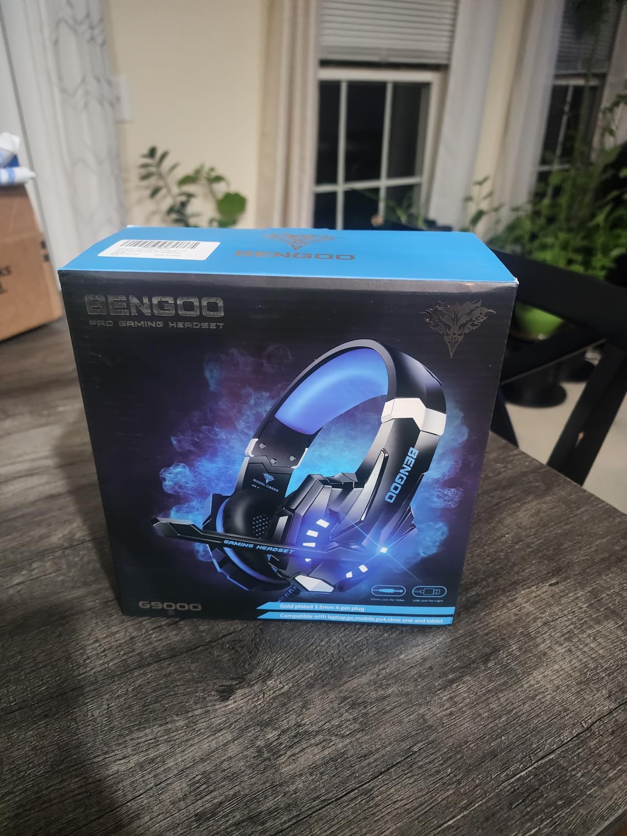 BENGOO G9000 Stereo Gaming Headset for PS4 PC Xbox One PS5 Controller, Noise Cancelling Over Ear Headphones with Mic, LED Light, 7.1 Surround Sound, Soft Memory Earmuffs customer photo 1